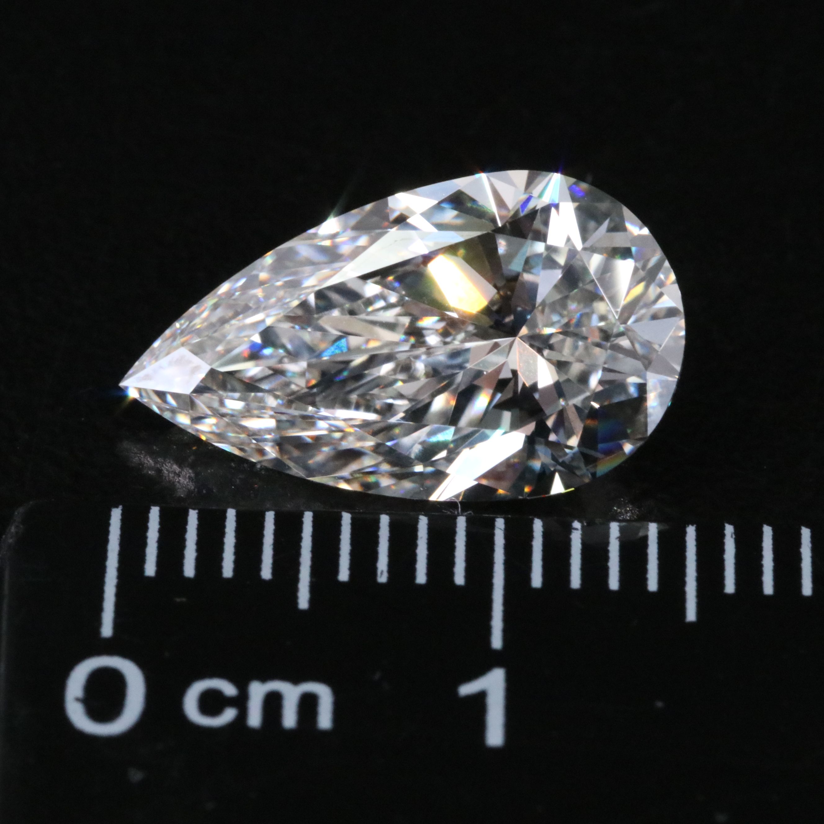 Loose 4.33 CT Lab Grown Diamond with IGI Report