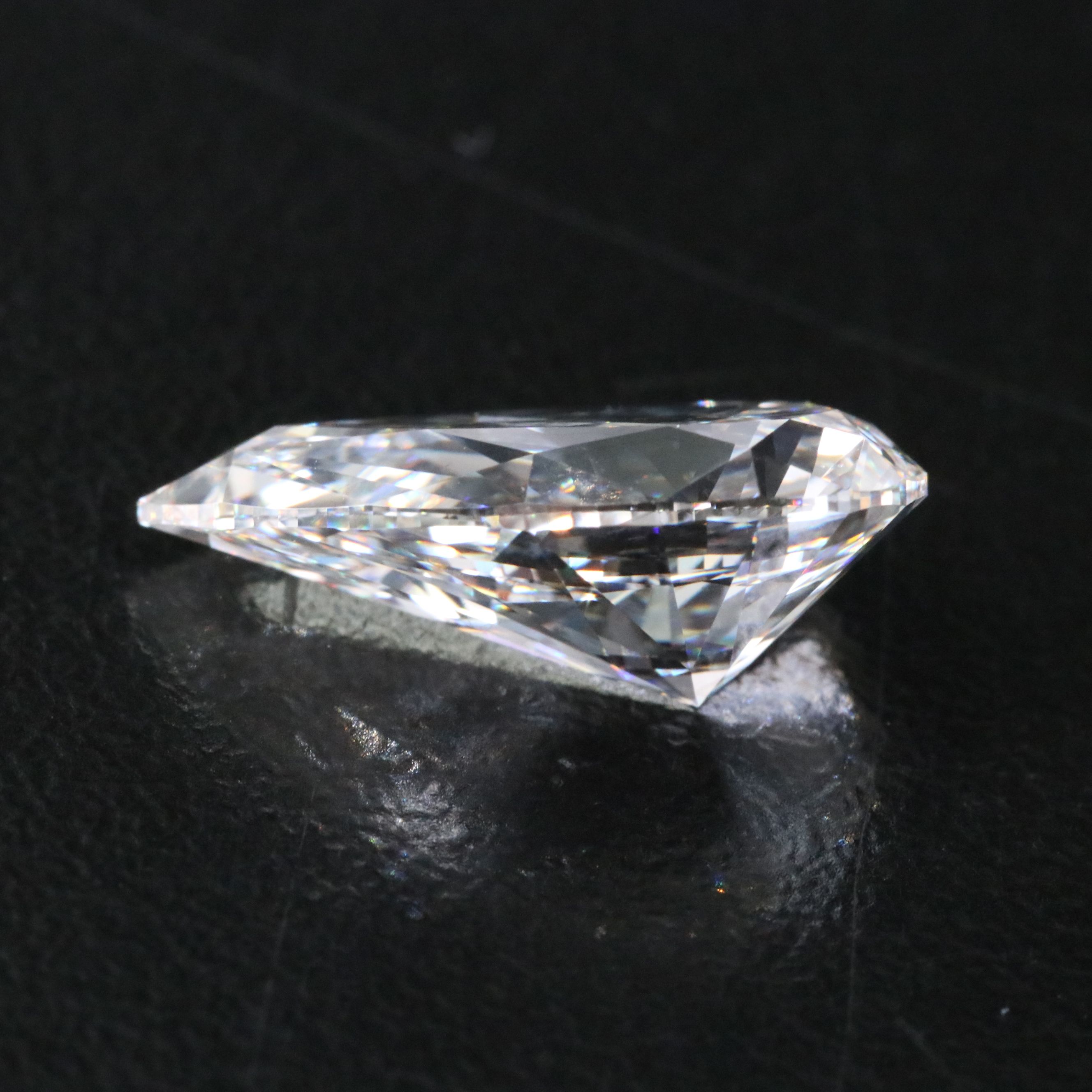Loose 4.33 CT Lab Grown Diamond with IGI Report