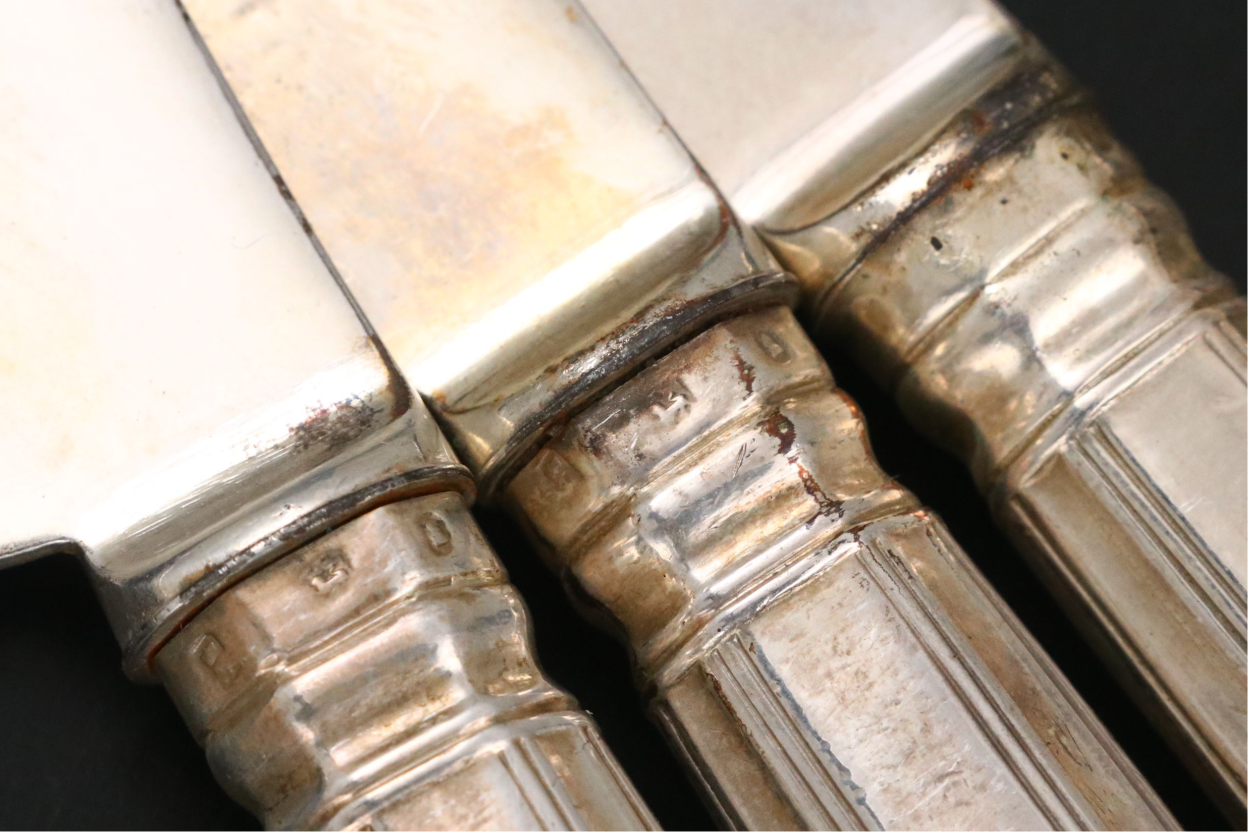 English "Kings" Sterling and Silver Plate Handled Knives and Sharpener