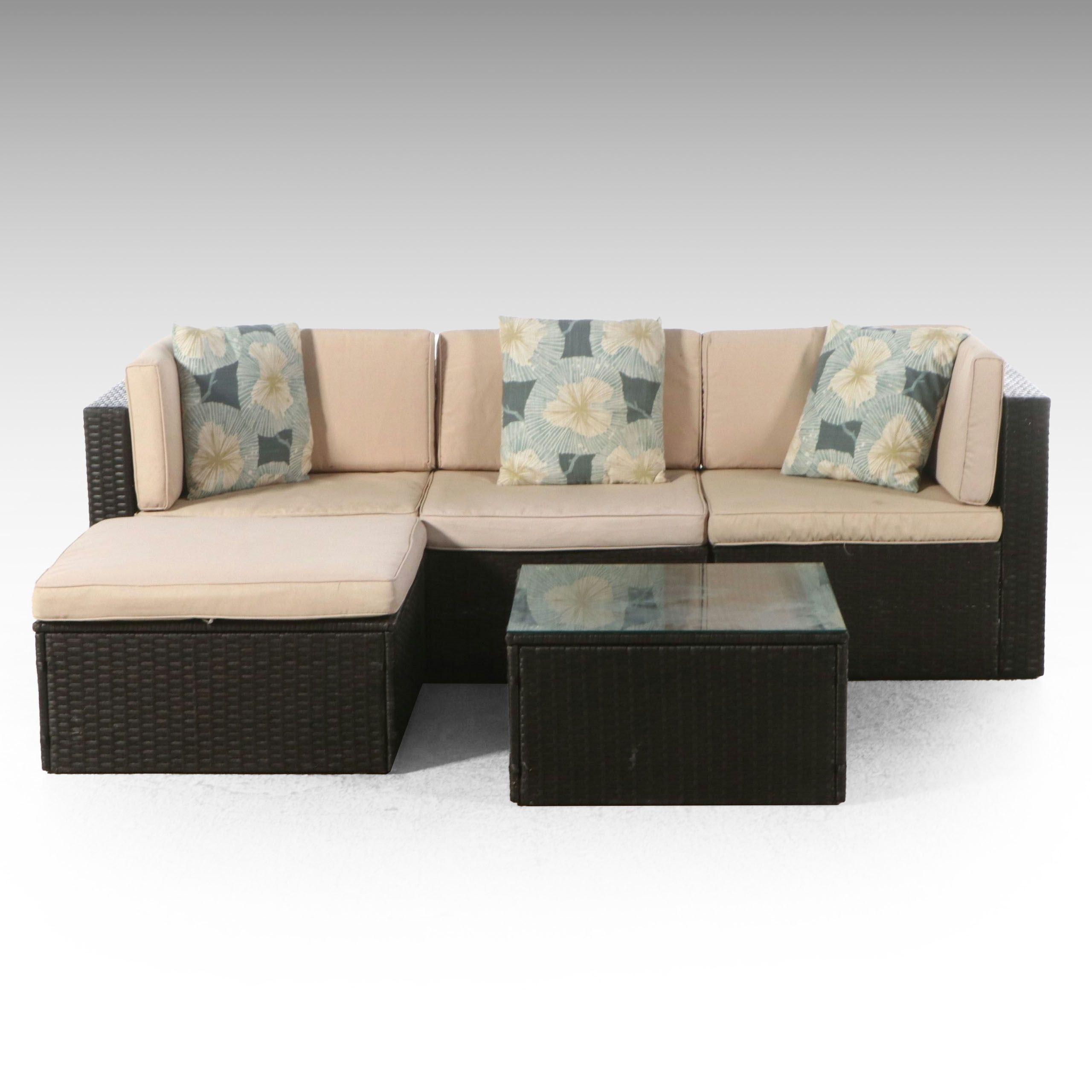 Contemporary PE Rattan Patio Sectional and Coffee Table
