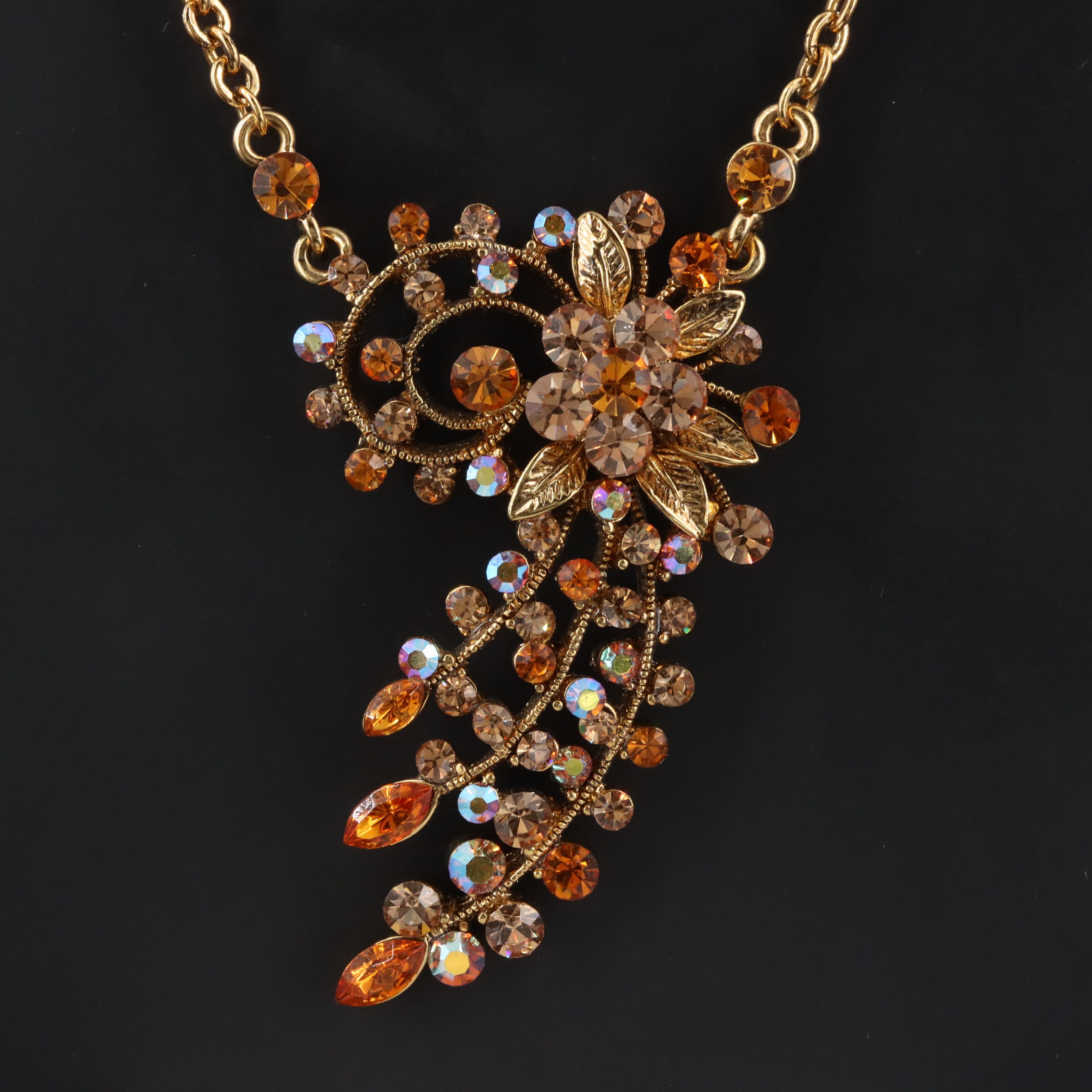 Rhinestone Flower Necklace