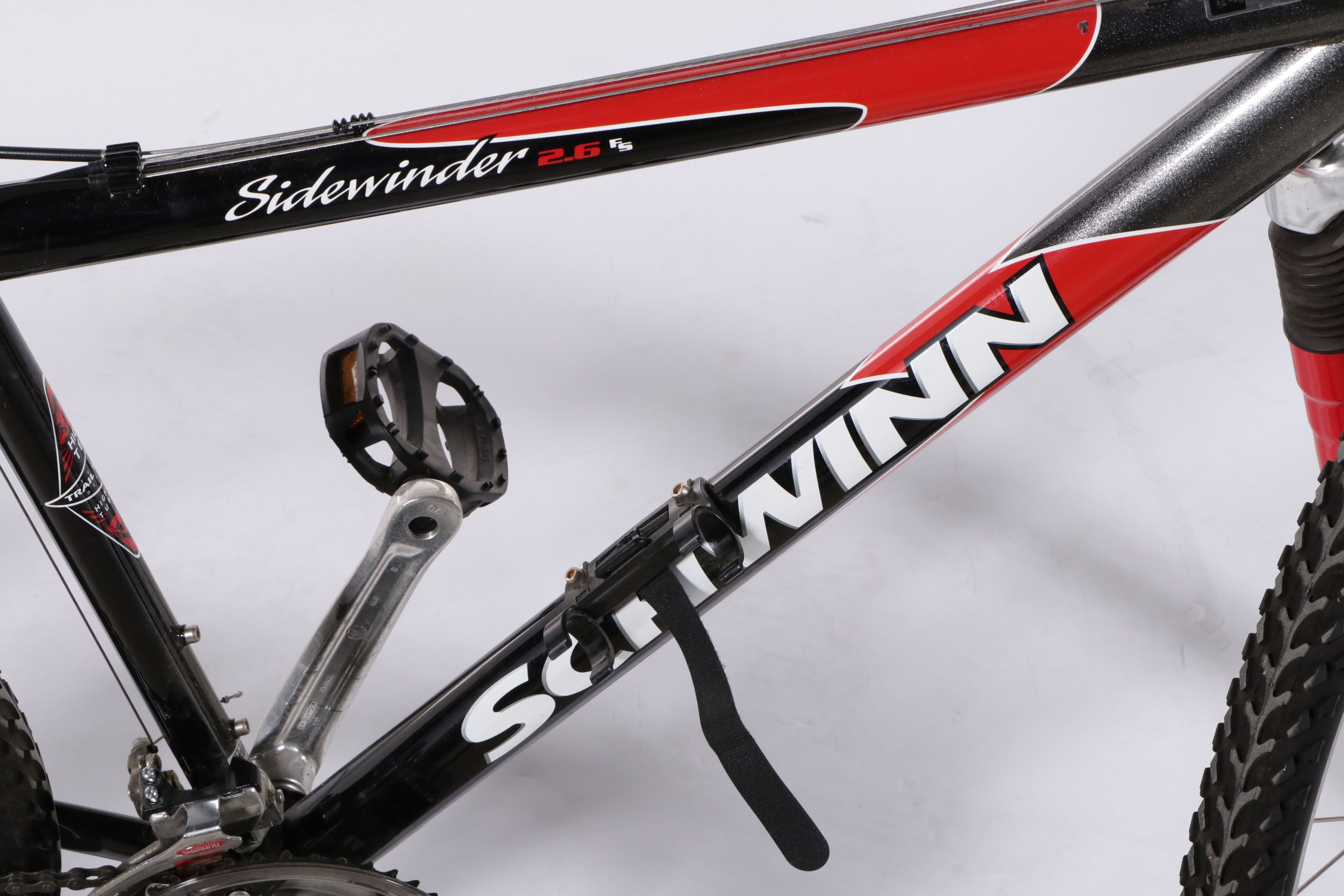 Schwinn Sidewinder Mountain Bike with Tire Pump, and Bike Trunk Rack