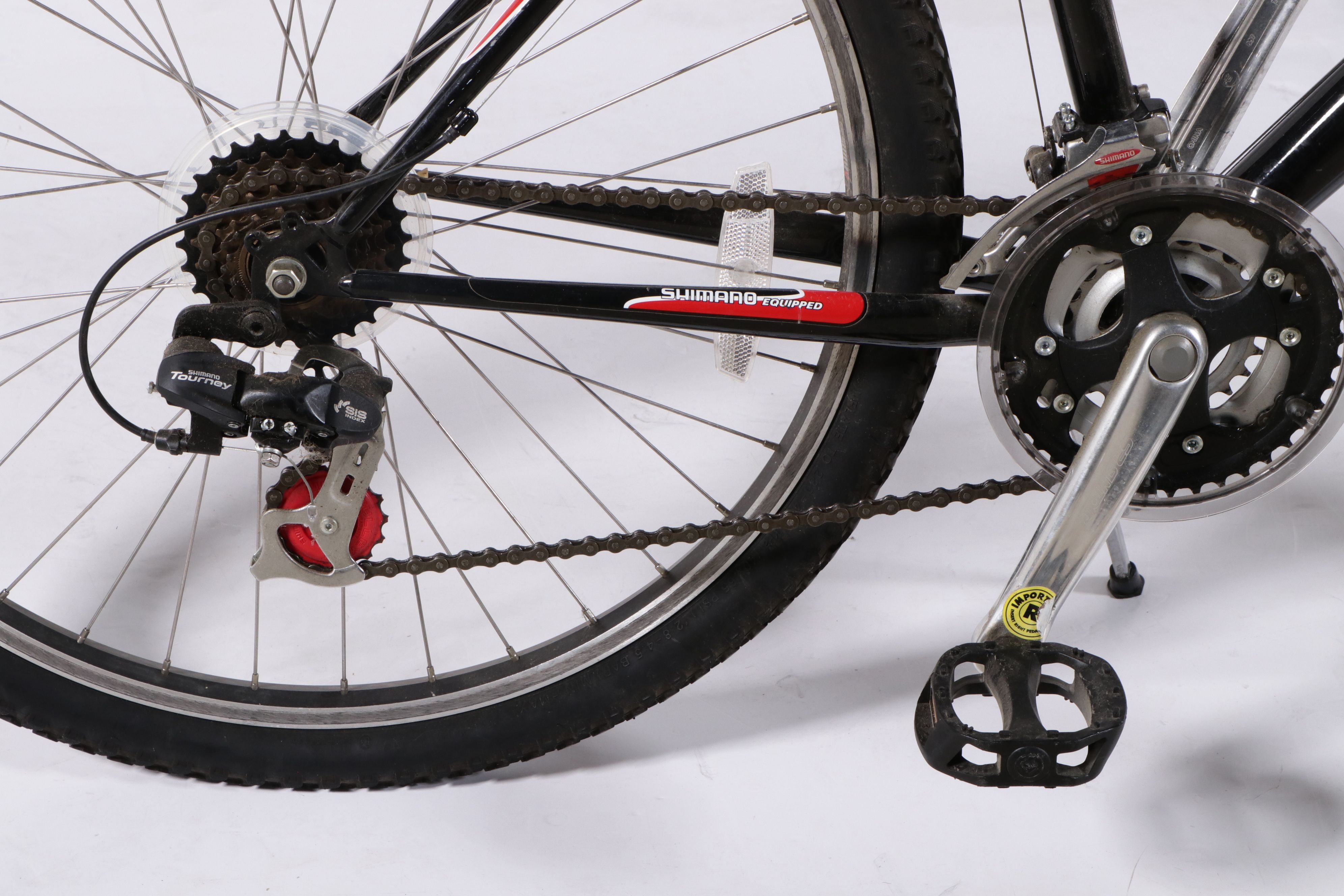 Schwinn Sidewinder Mountain Bike with Tire Pump, and Bike Trunk Rack