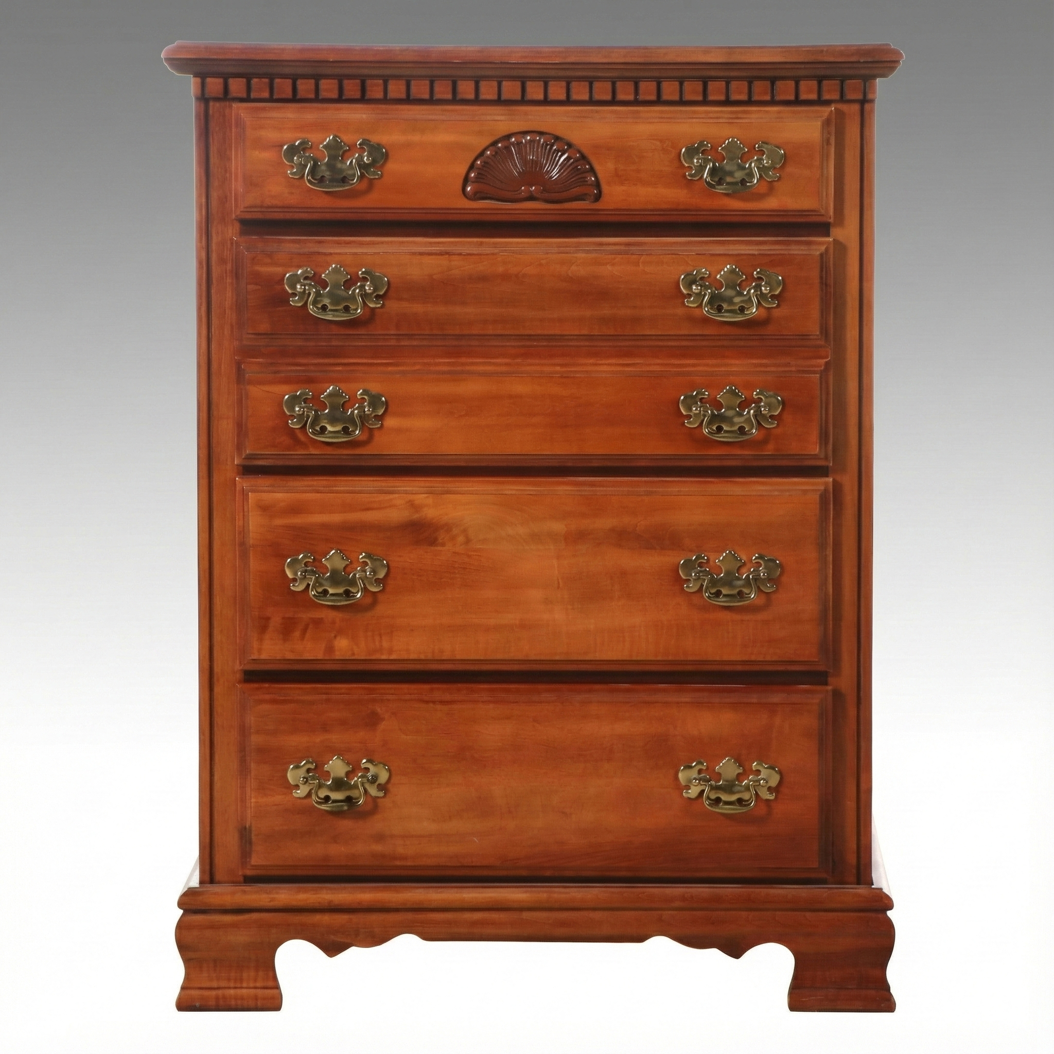American Chippendale Style Mahogany Finish Chest of Drawer