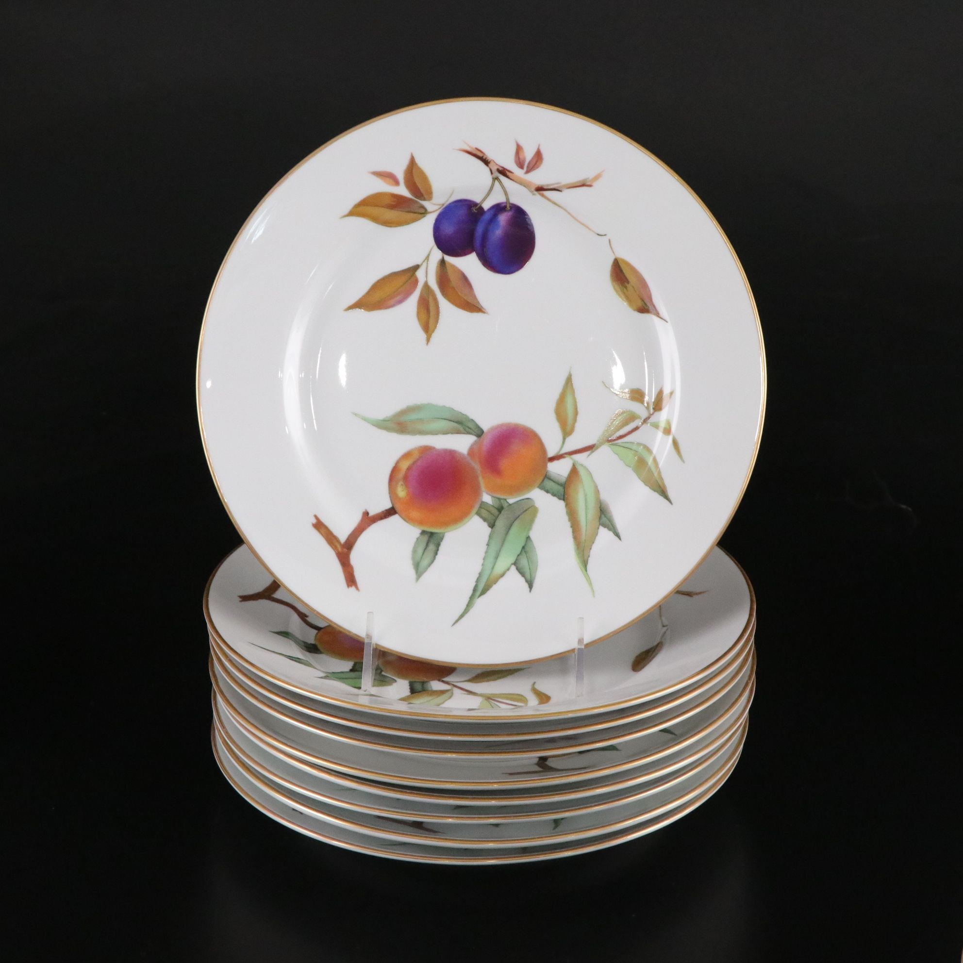 Royal Worcester "Evesham" Gilt Porcelain Dinnerware Set