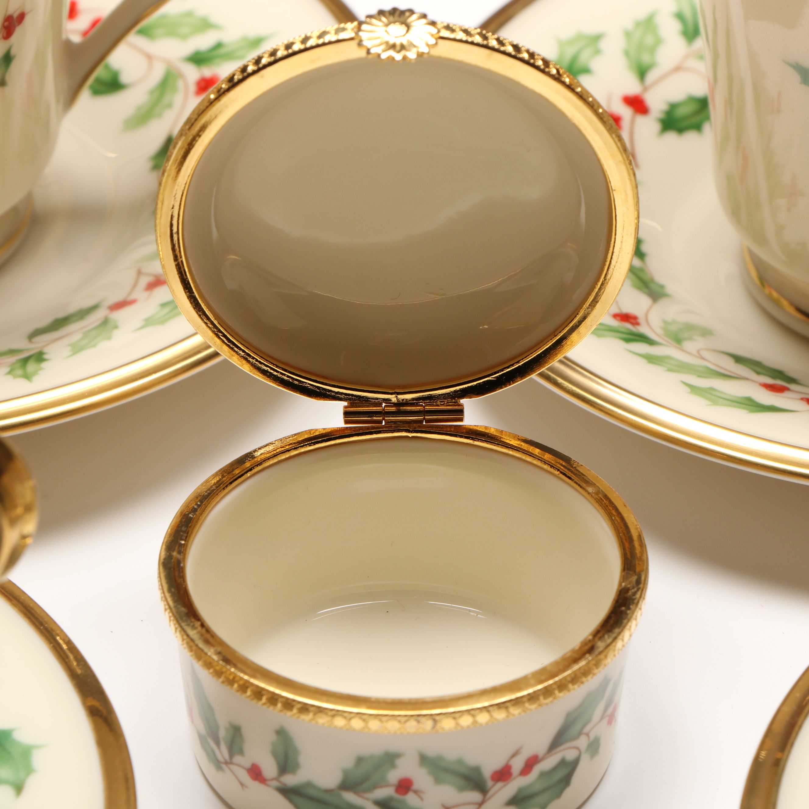 Lenox "Holiday" Collection Round Serving Plate with Handle and More Dinnerware