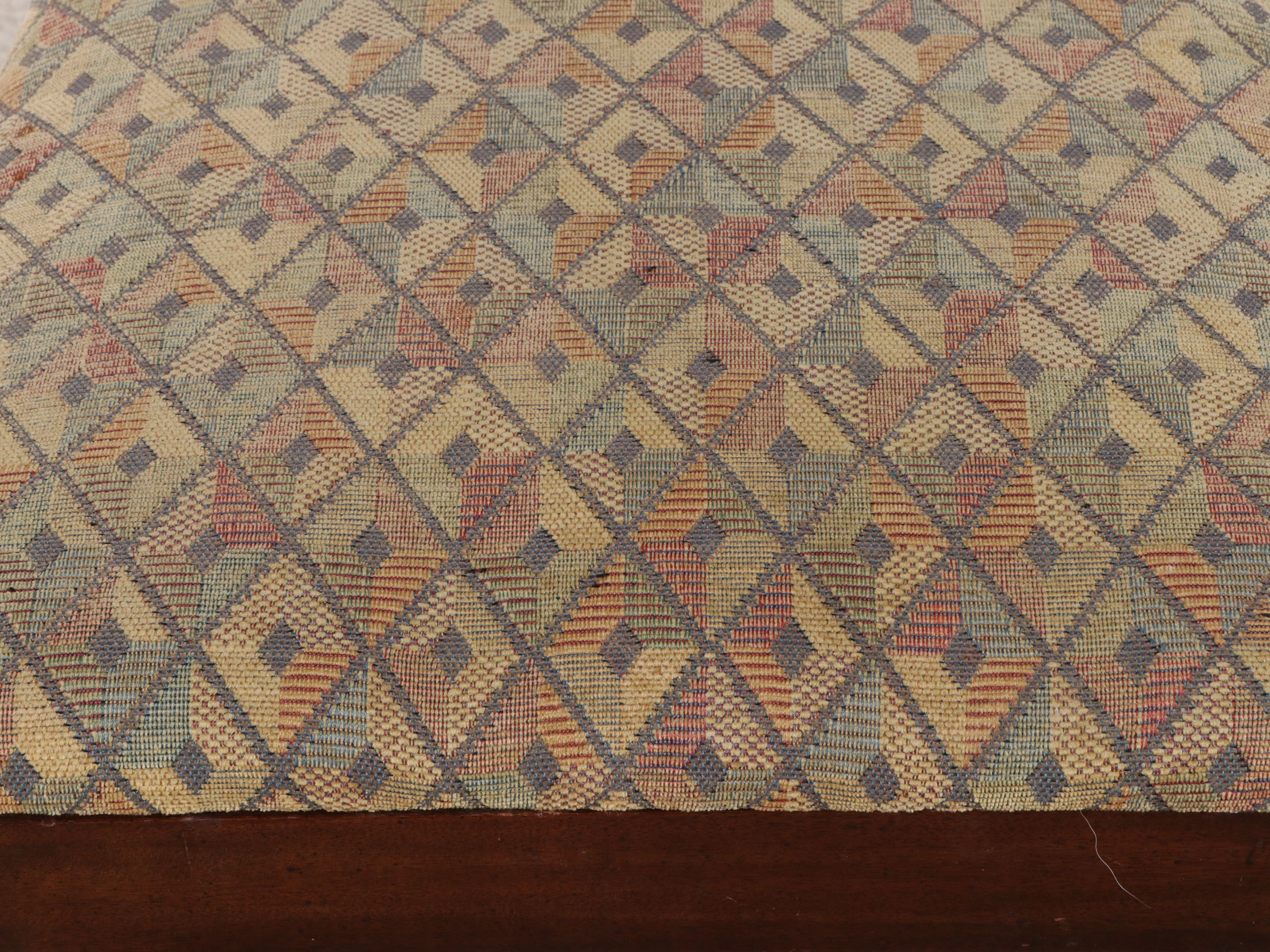 Pair of Queen Anne Style Mahogany Fiddleback Chairs, 20th Century