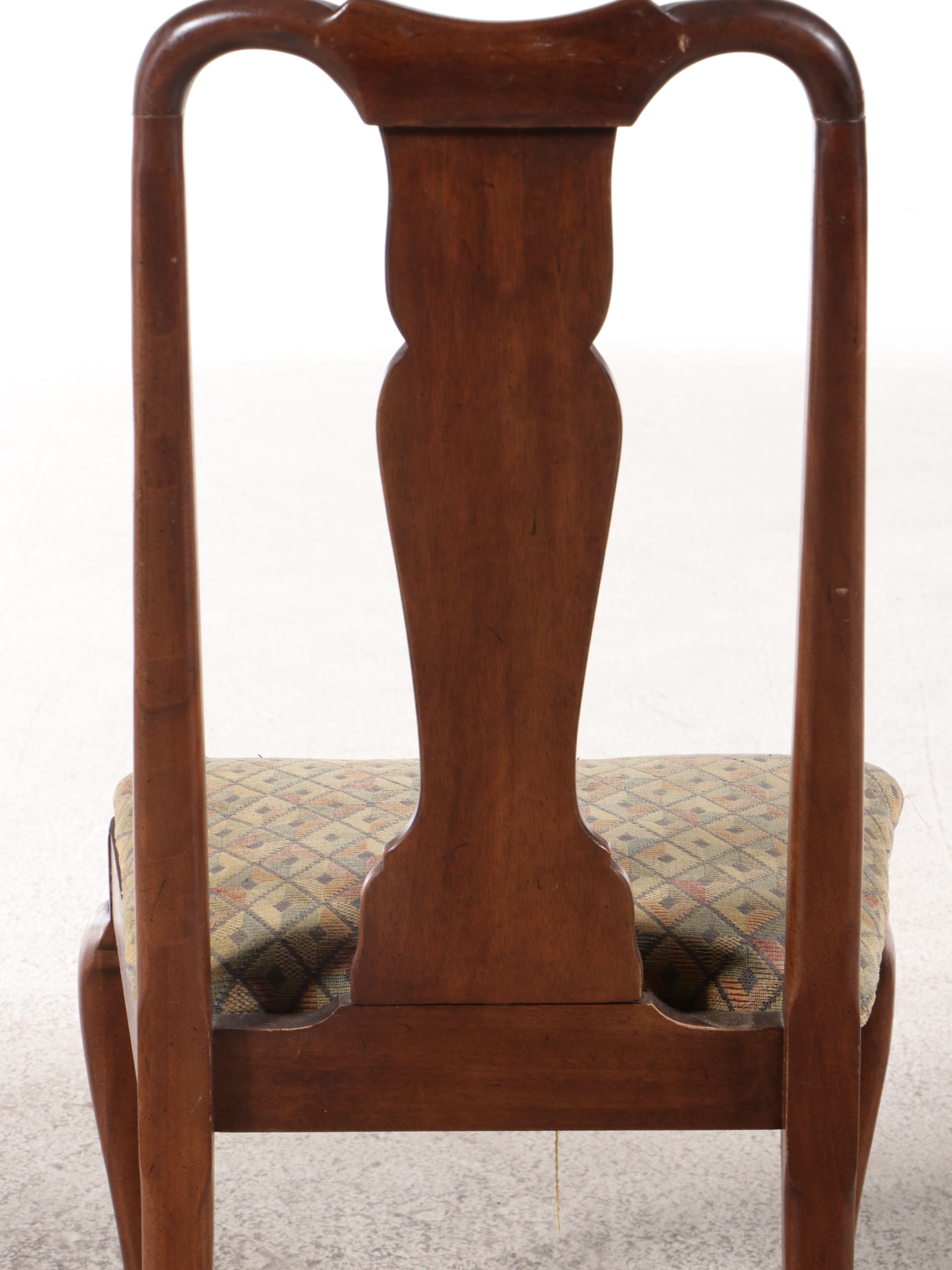Pair of Queen Anne Style Mahogany Fiddleback Chairs, 20th Century