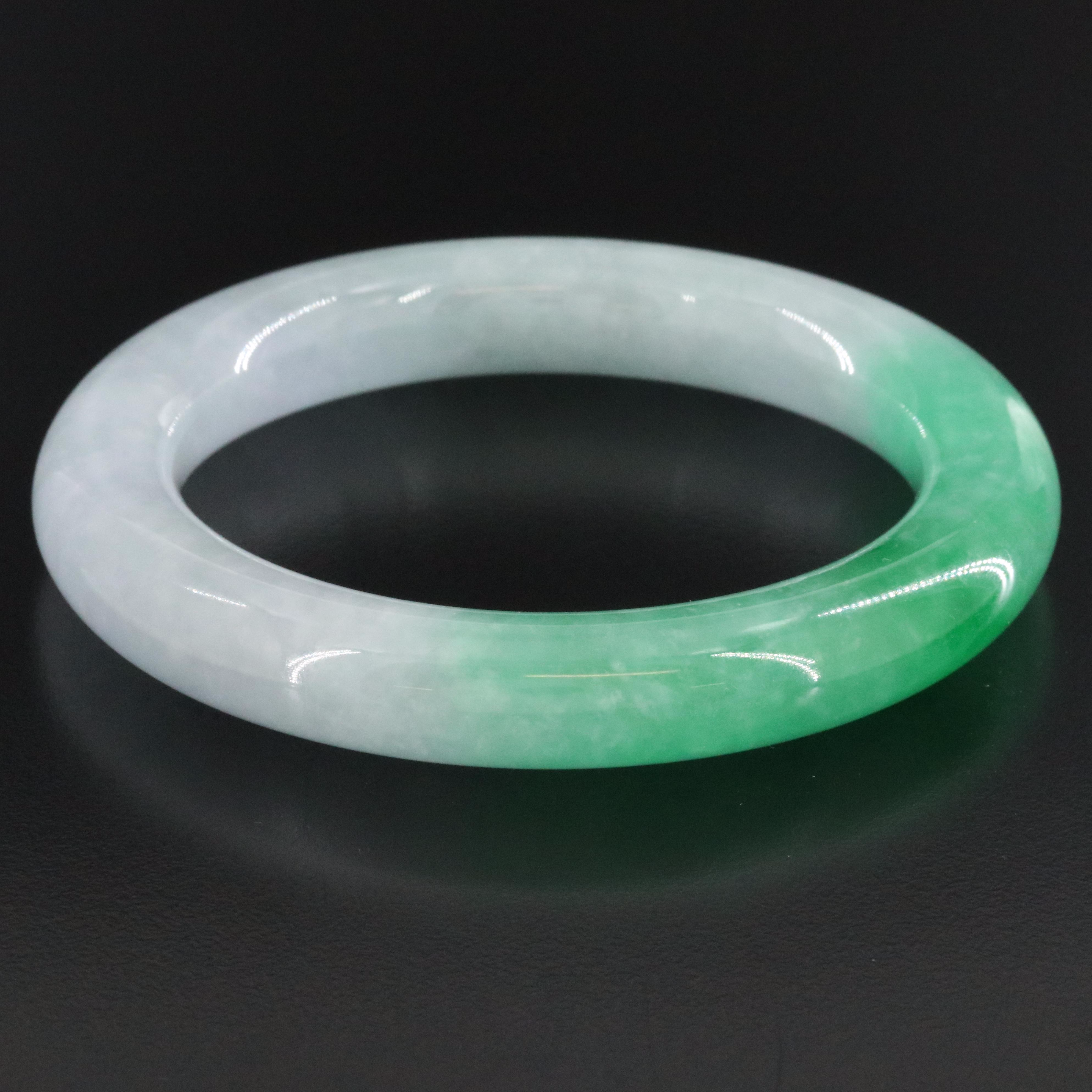 Jadeite Hololith Bangle