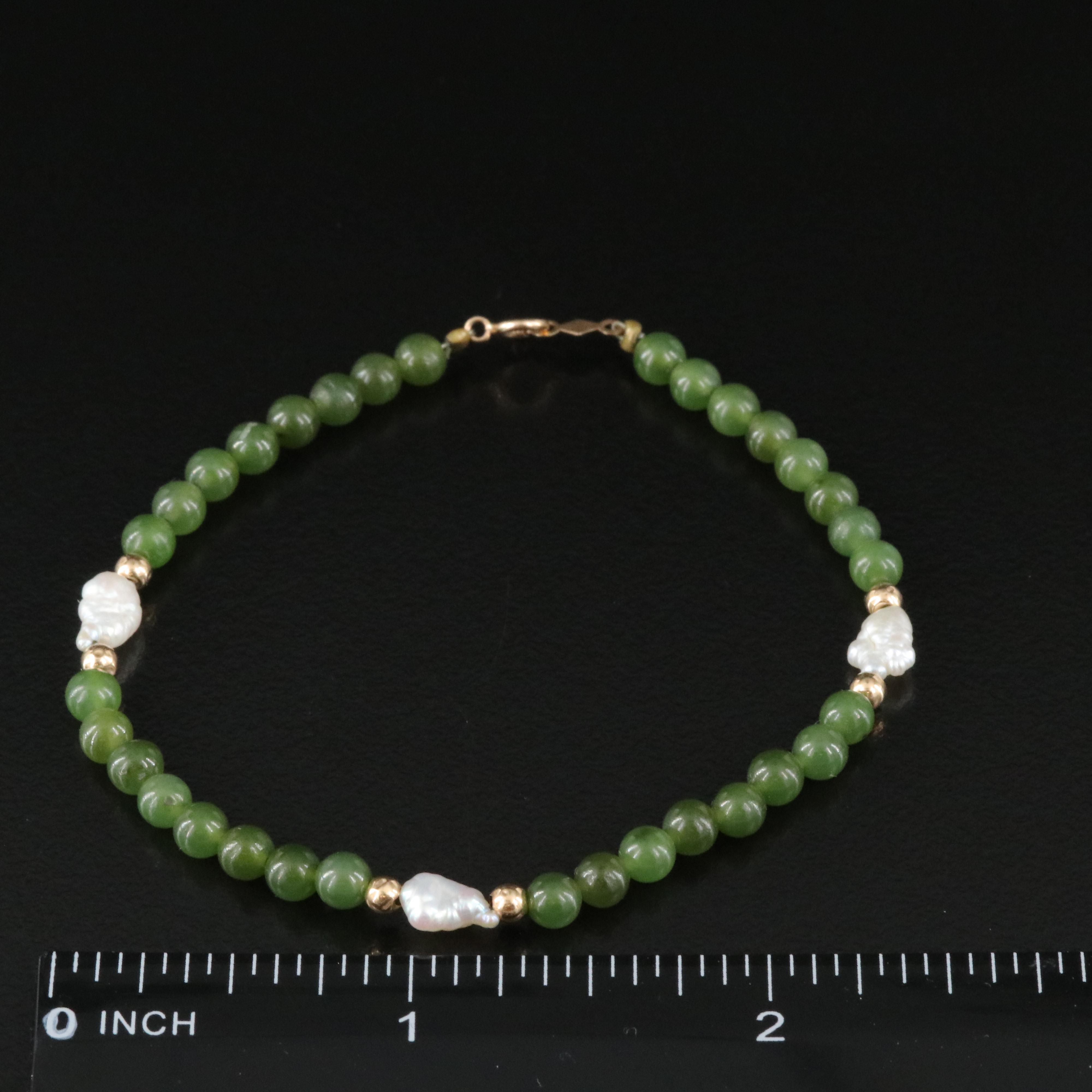 14K Nephrite and Pearl Bracelet