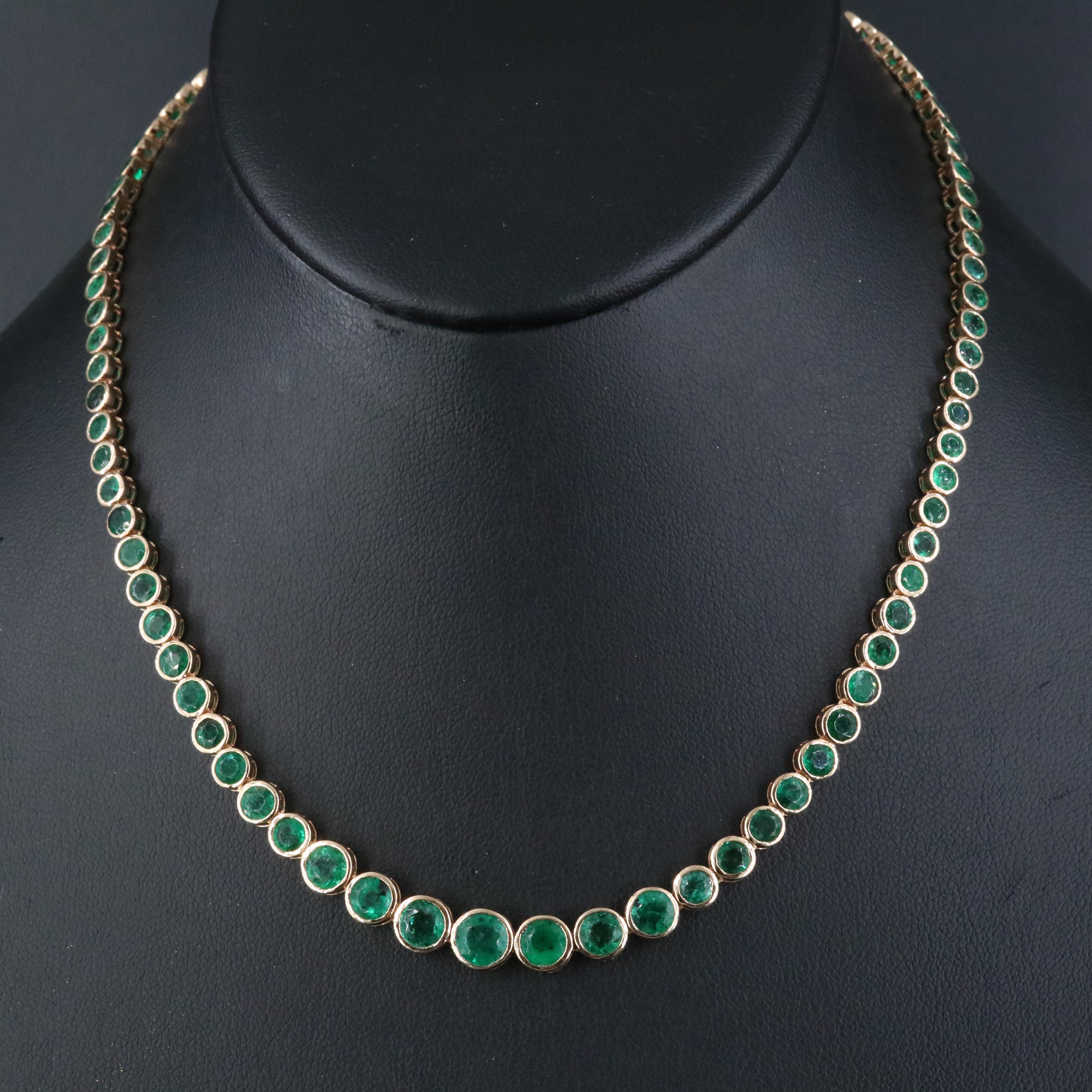 18K 15.41 CTW Emerald Rivière Necklace