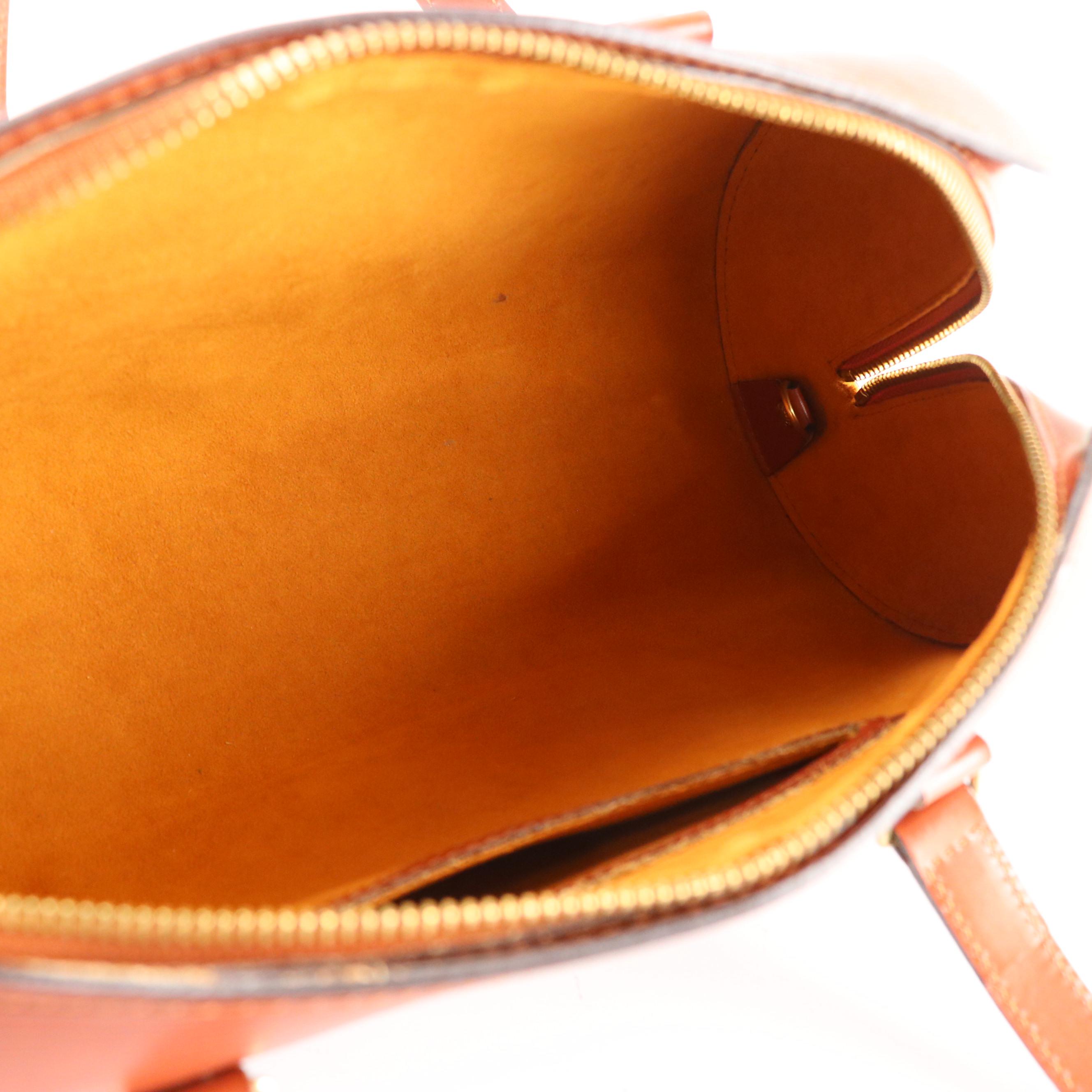 Louis Vuitton Soufflot 30 in Kenyan Fawn Epi Leather with Pouch