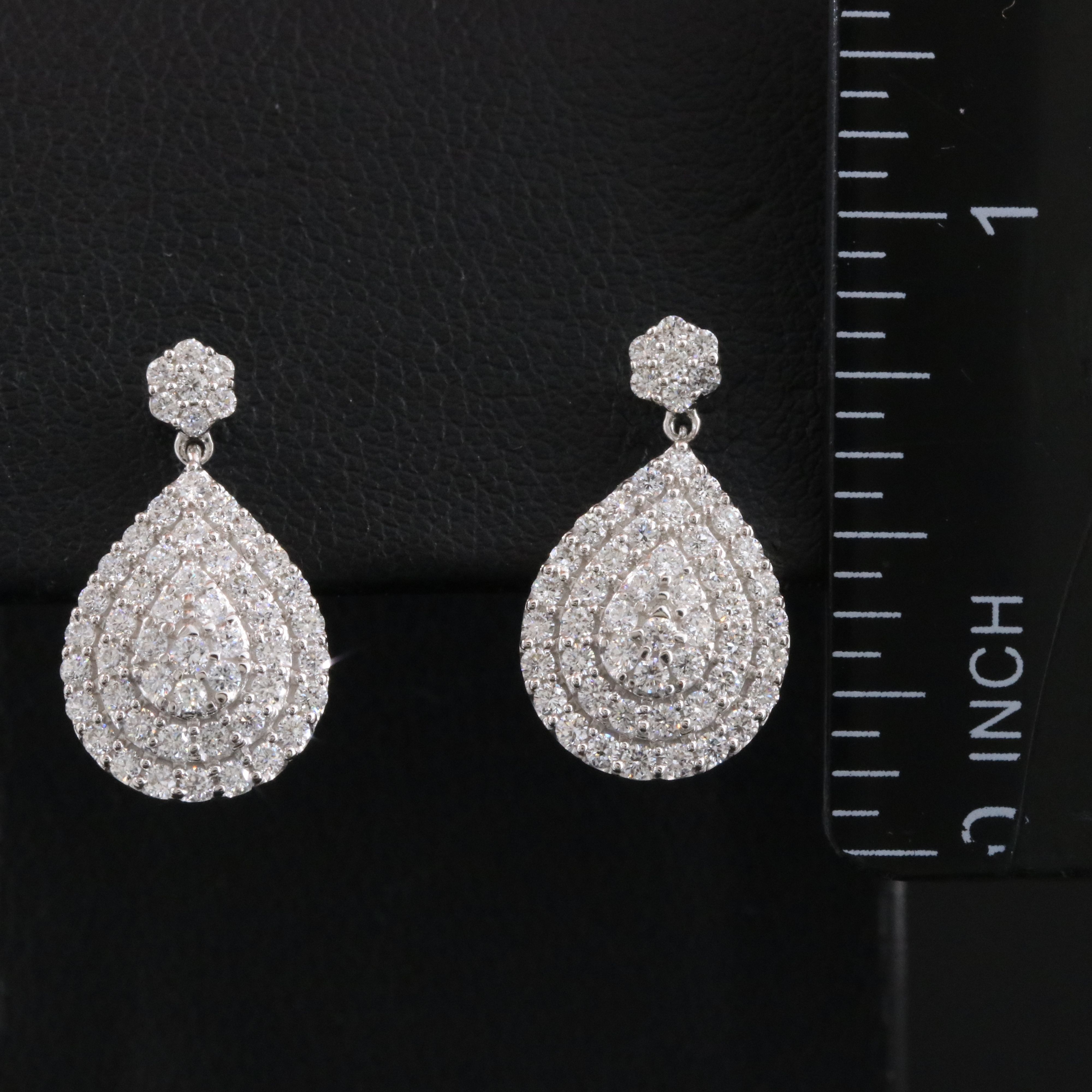 14K 1.04 CT Pavé Lab Grown Diamond Earrings
