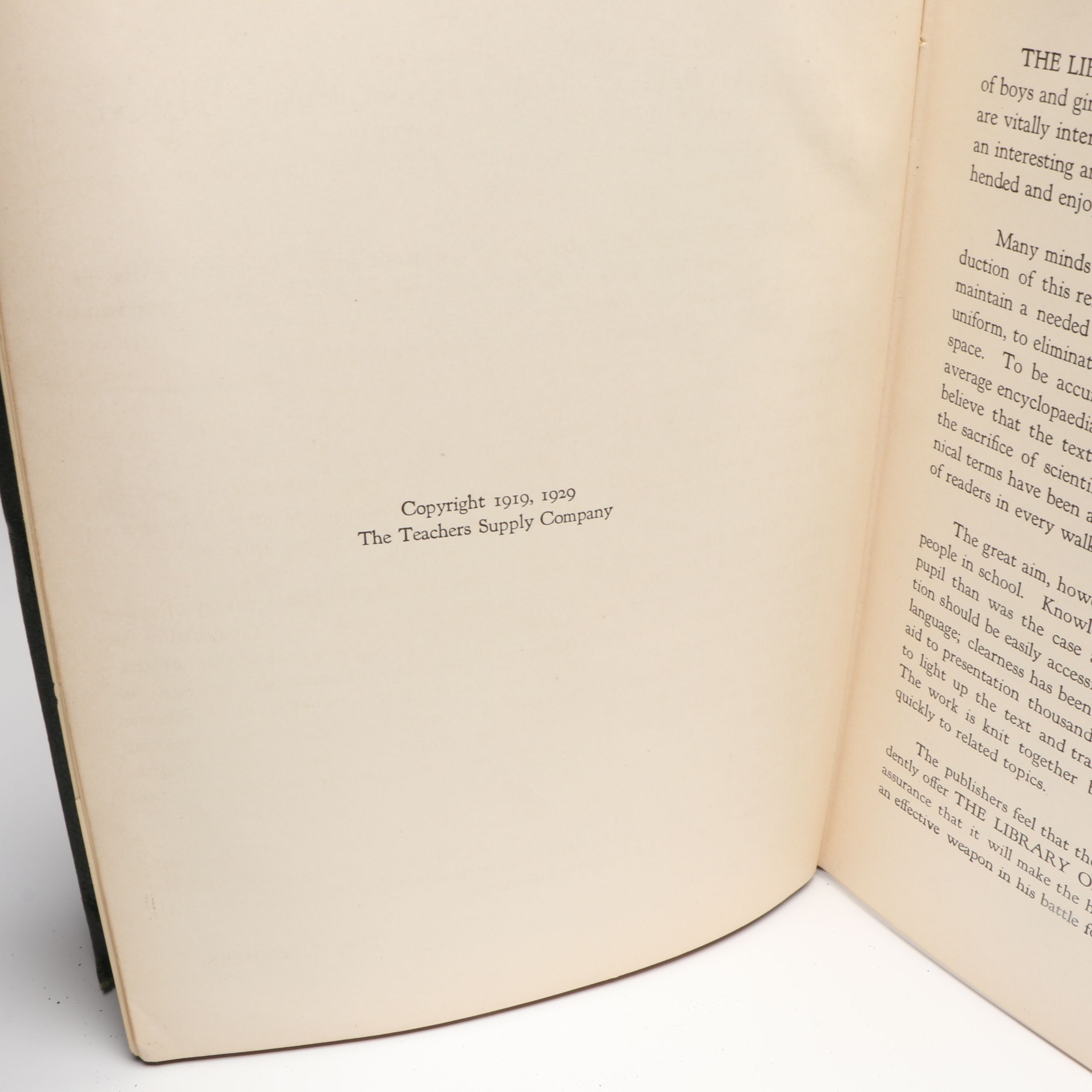 "Library of Knowledge" Complete Set with Loose Leaf Extension Volume, 1929