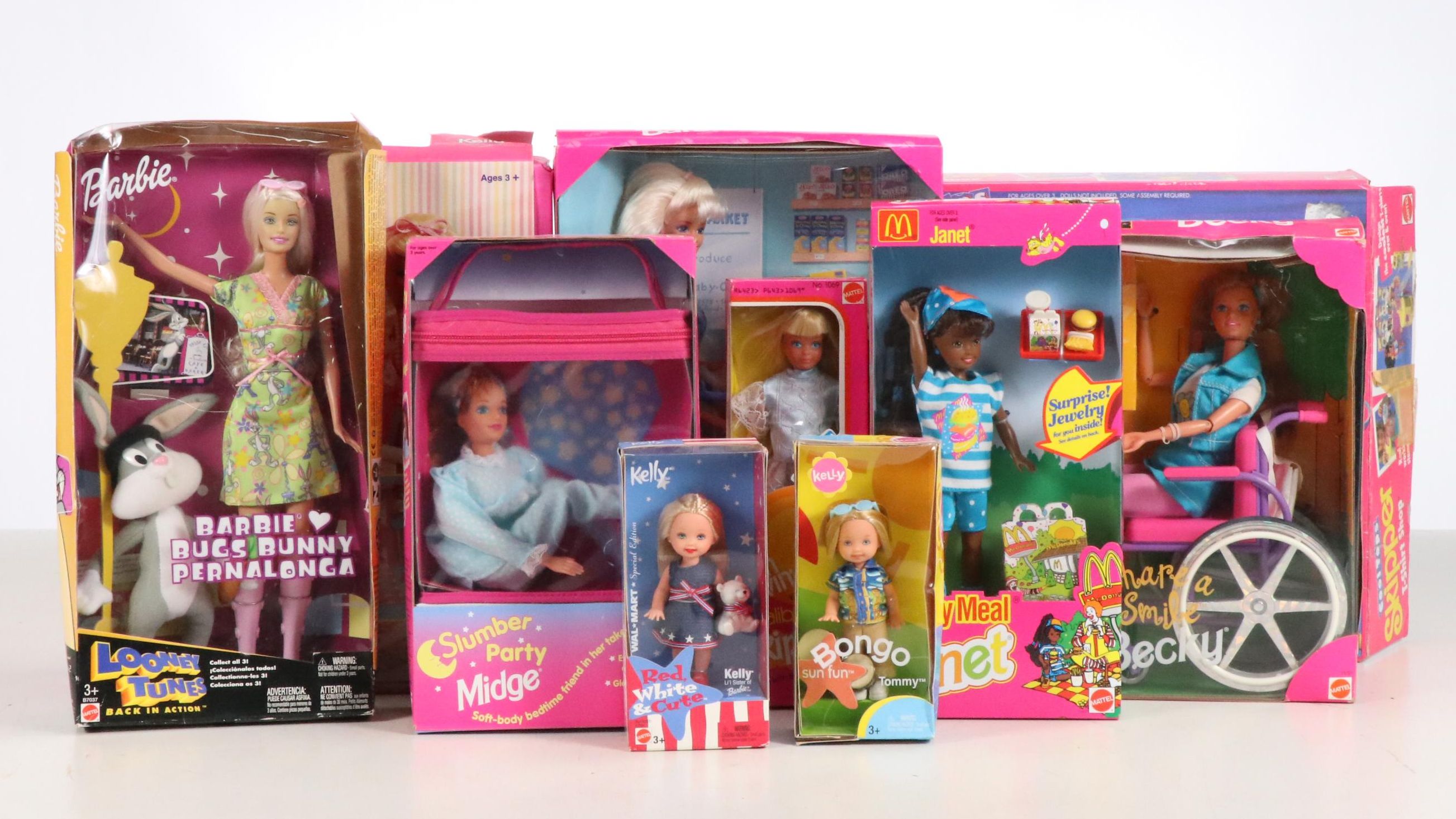 Barbie and Kelly "Shoppin' Fun" Dolls with Other Dolls and Accessories