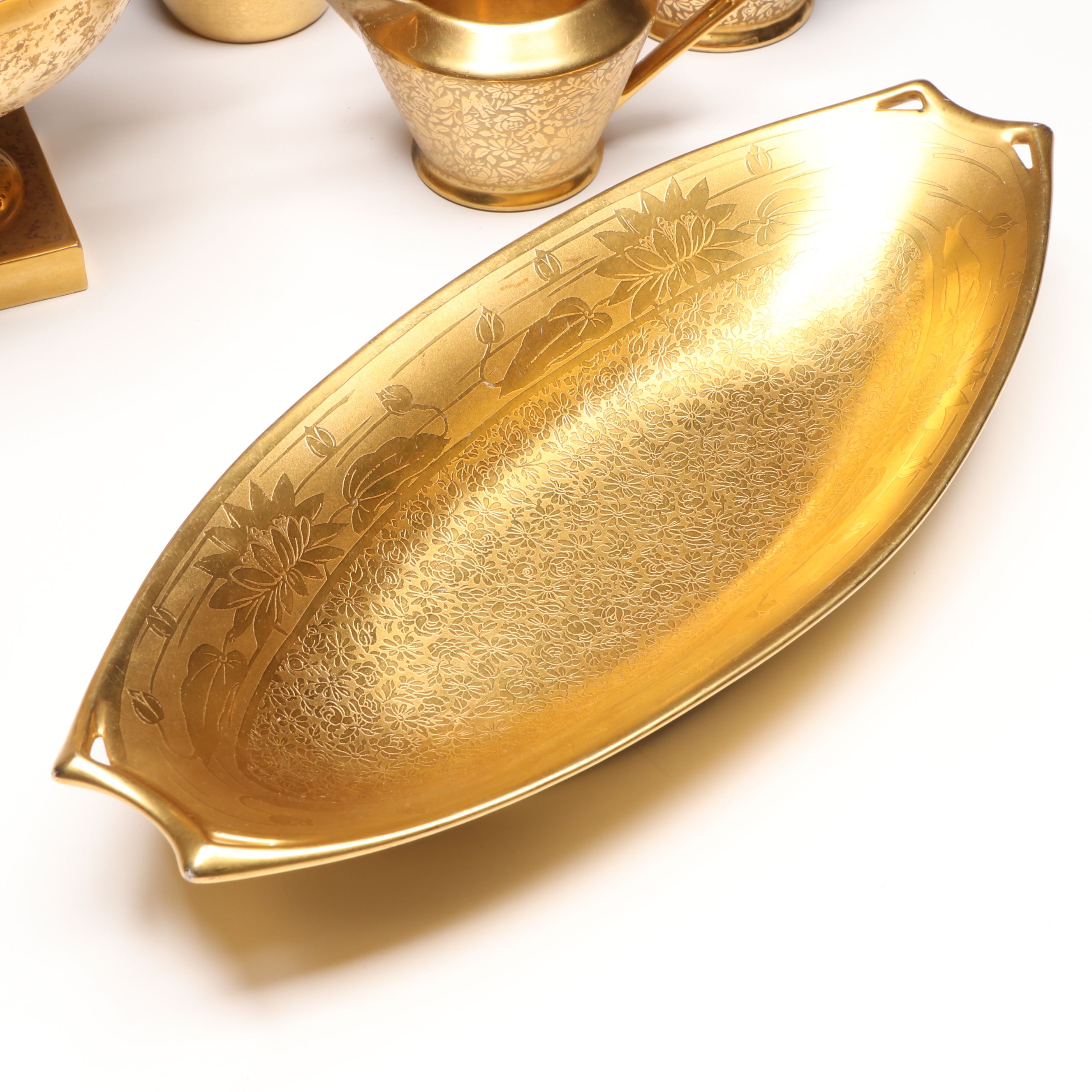 Pickard Porcelain Vase and Leaf Bowl with More Porcelain Table Accessories