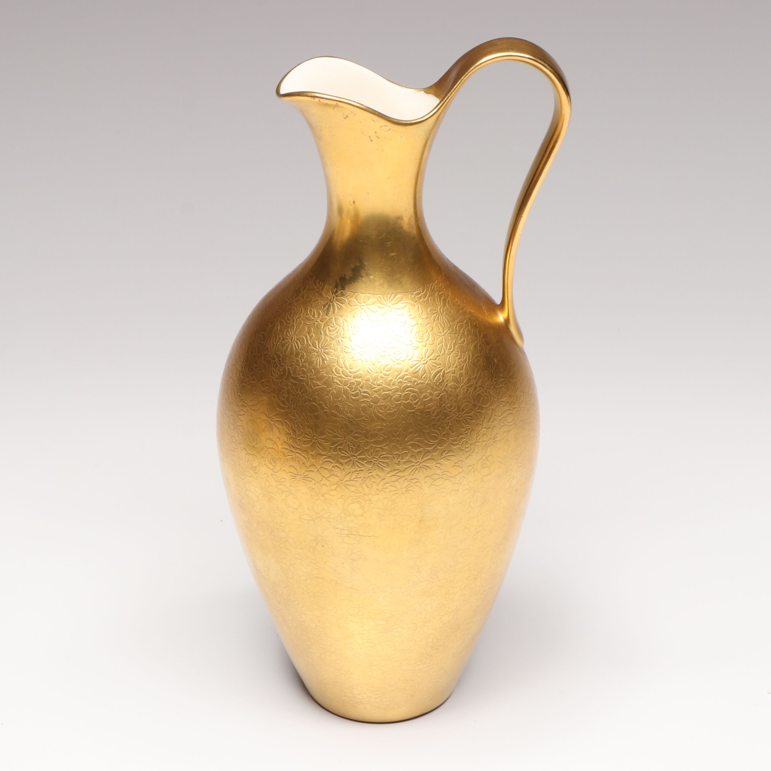 Pickard Porcelain Vase and Leaf Bowl with More Porcelain Table Accessories