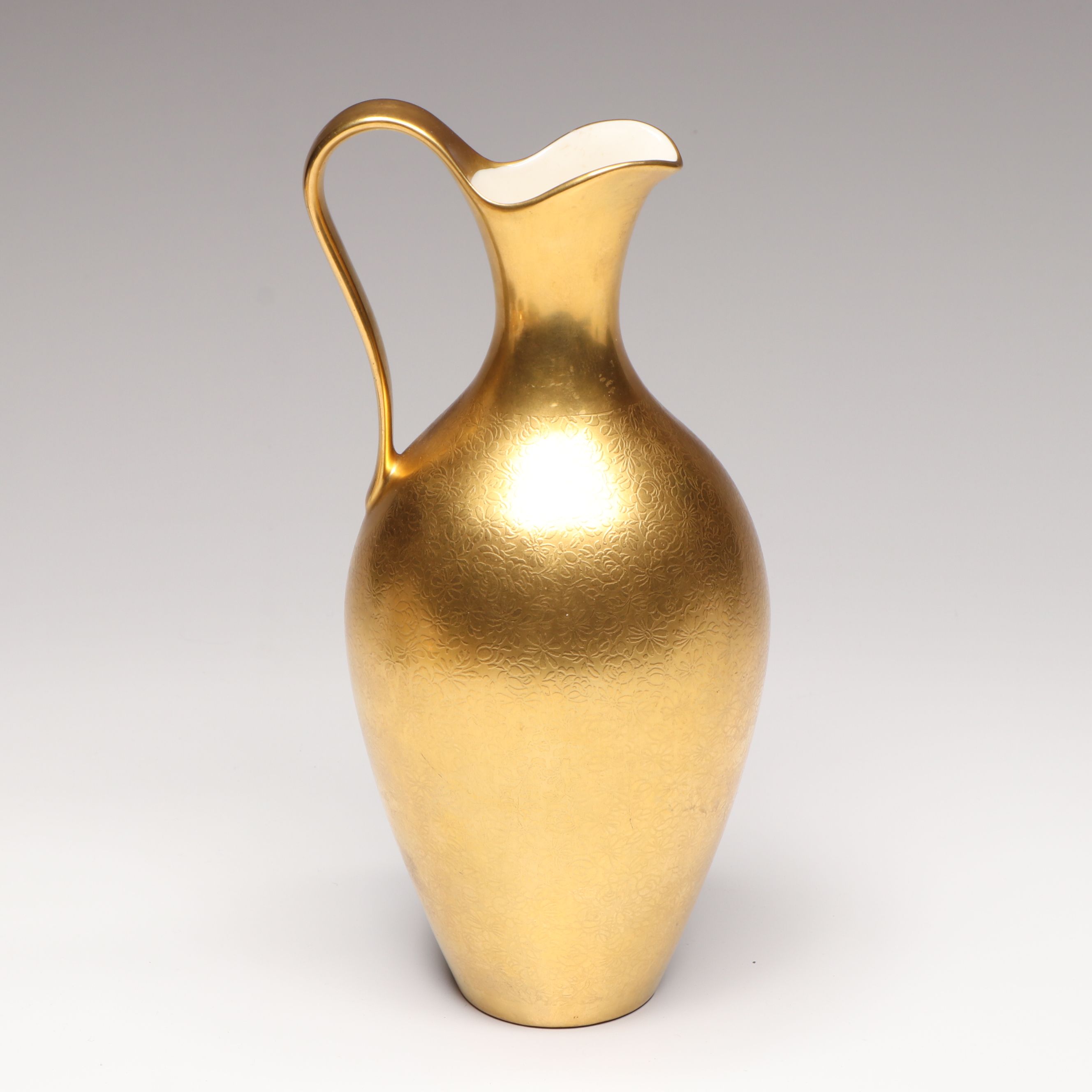 Pickard Porcelain Vase and Leaf Bowl with More Porcelain Table Accessories