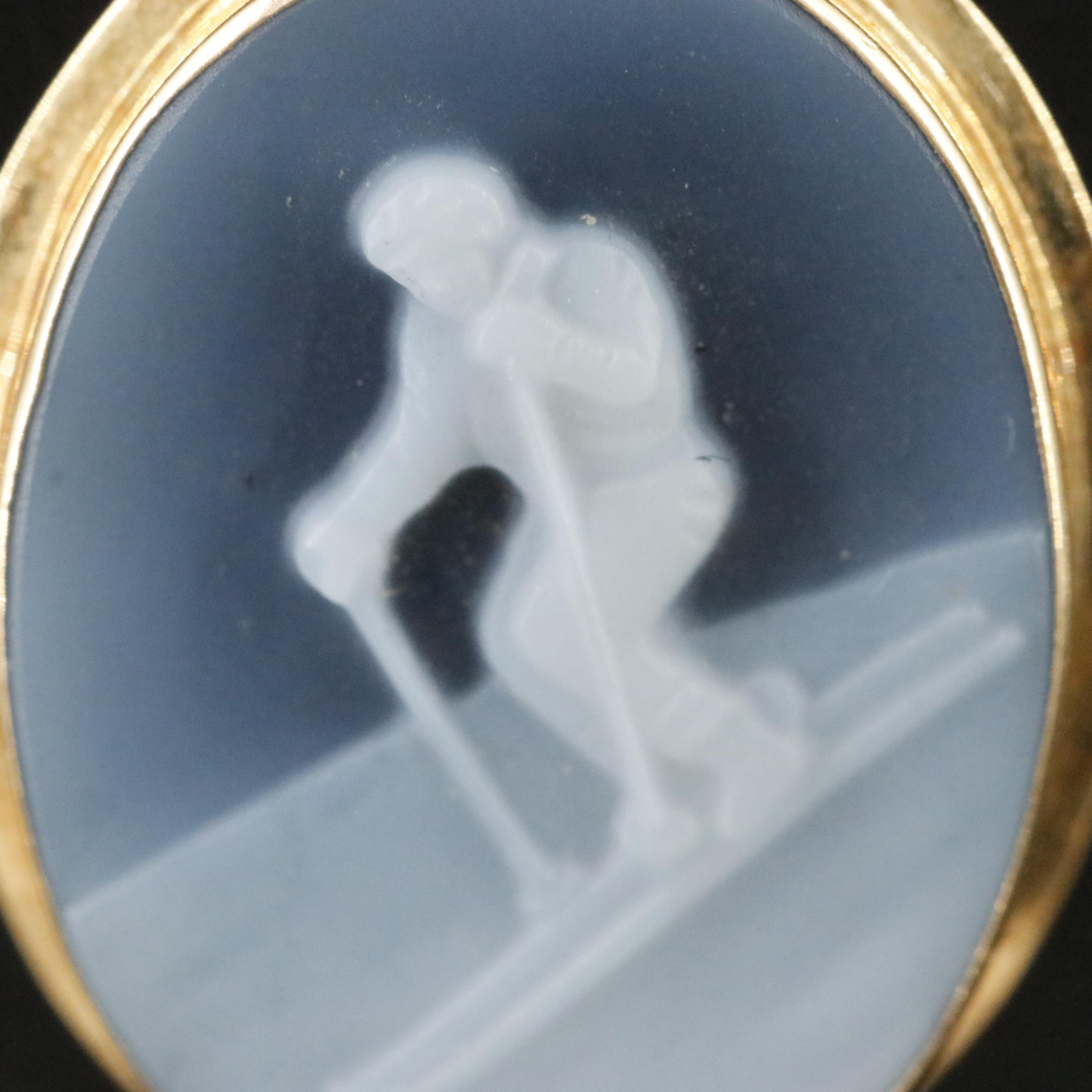 18K Onyx Cameo Ski Pendant