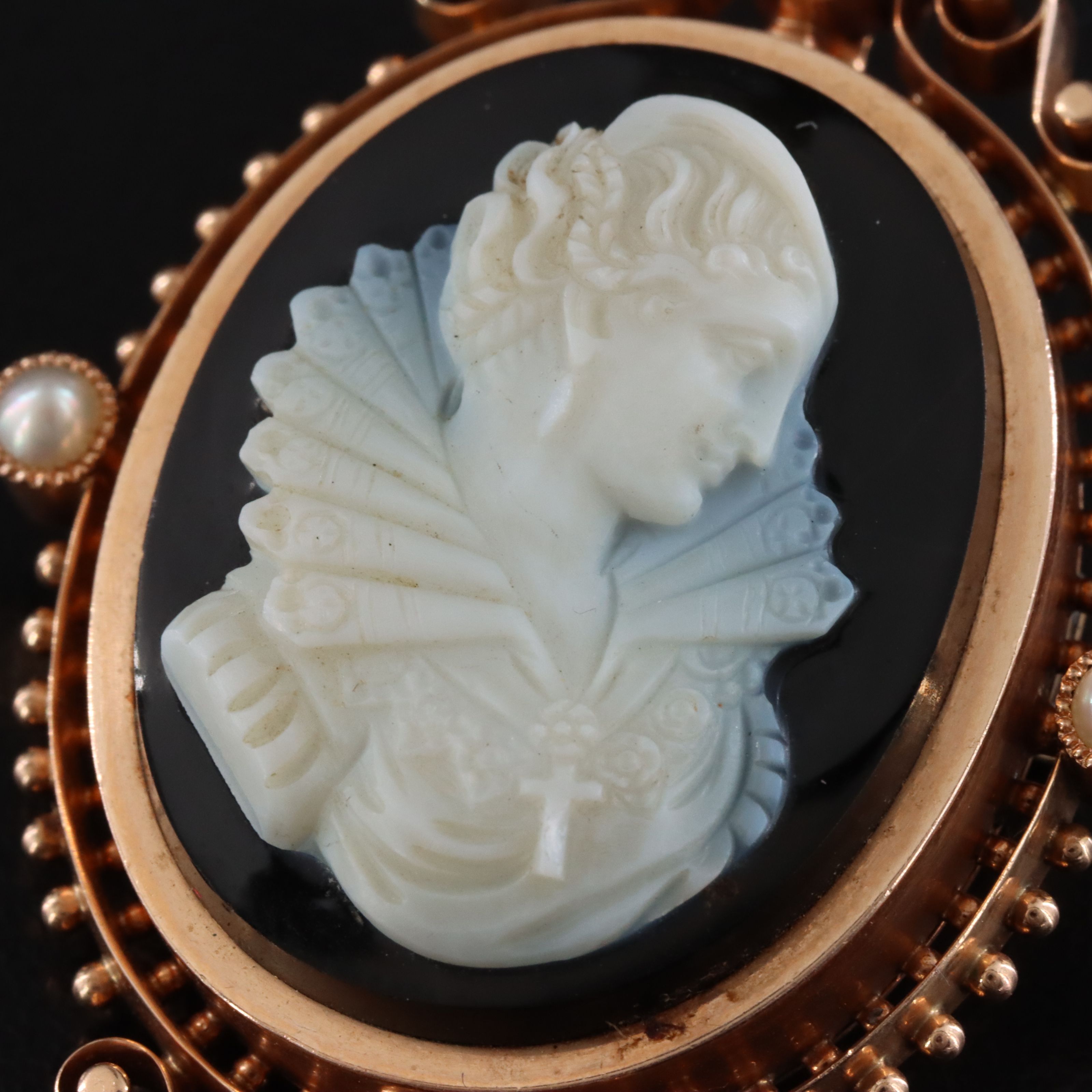 Antique Renaissance Revival 14K Rose Gold Onyx & Pearl Cameo Converter Brooch