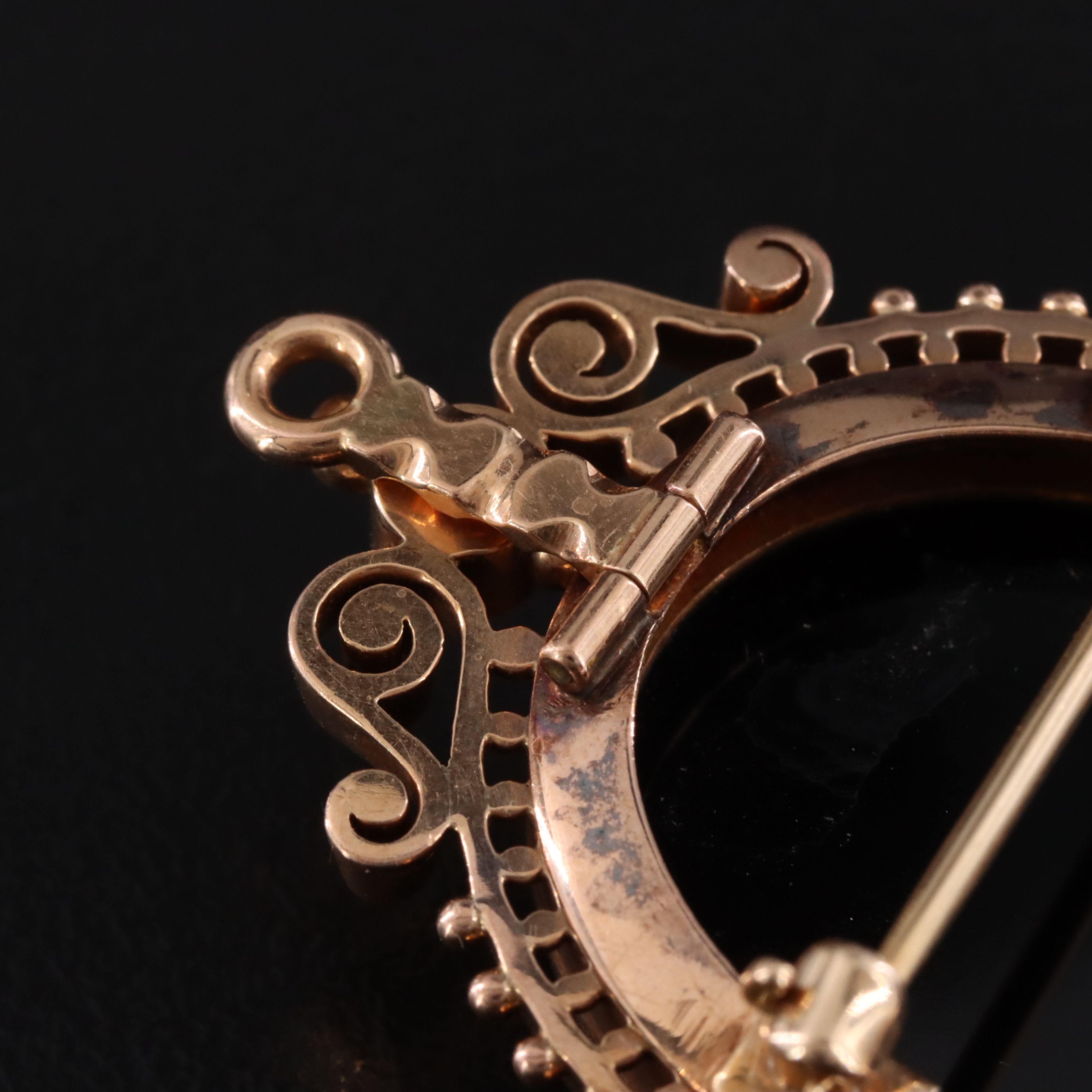 Antique Renaissance Revival 14K Rose Gold Onyx & Pearl Cameo Converter Brooch