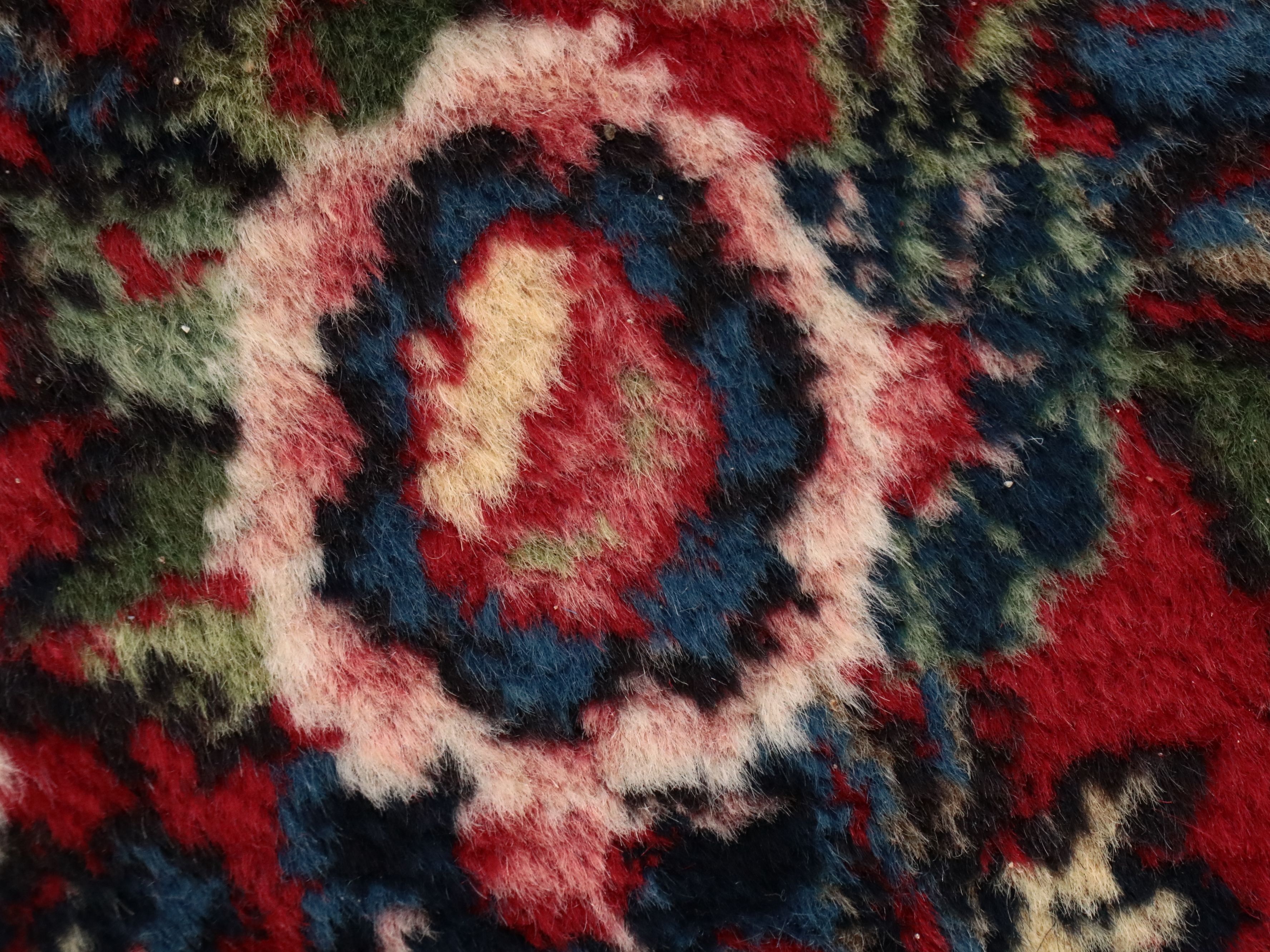 10'5 x 16' Hand-Knotted Persian Kashan Room-Sized Rug