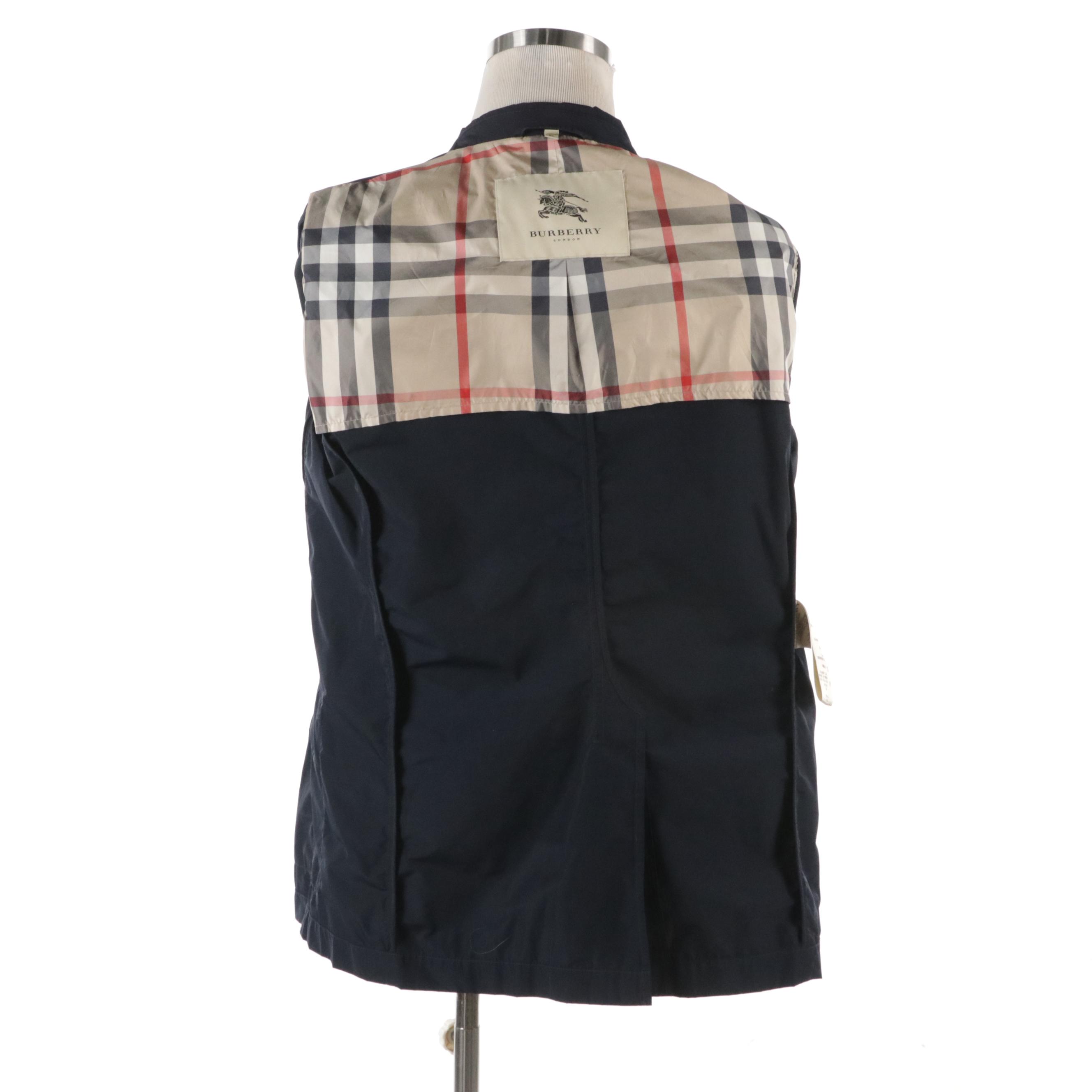 Men's Burberry Lightweight Three-Button Jacket