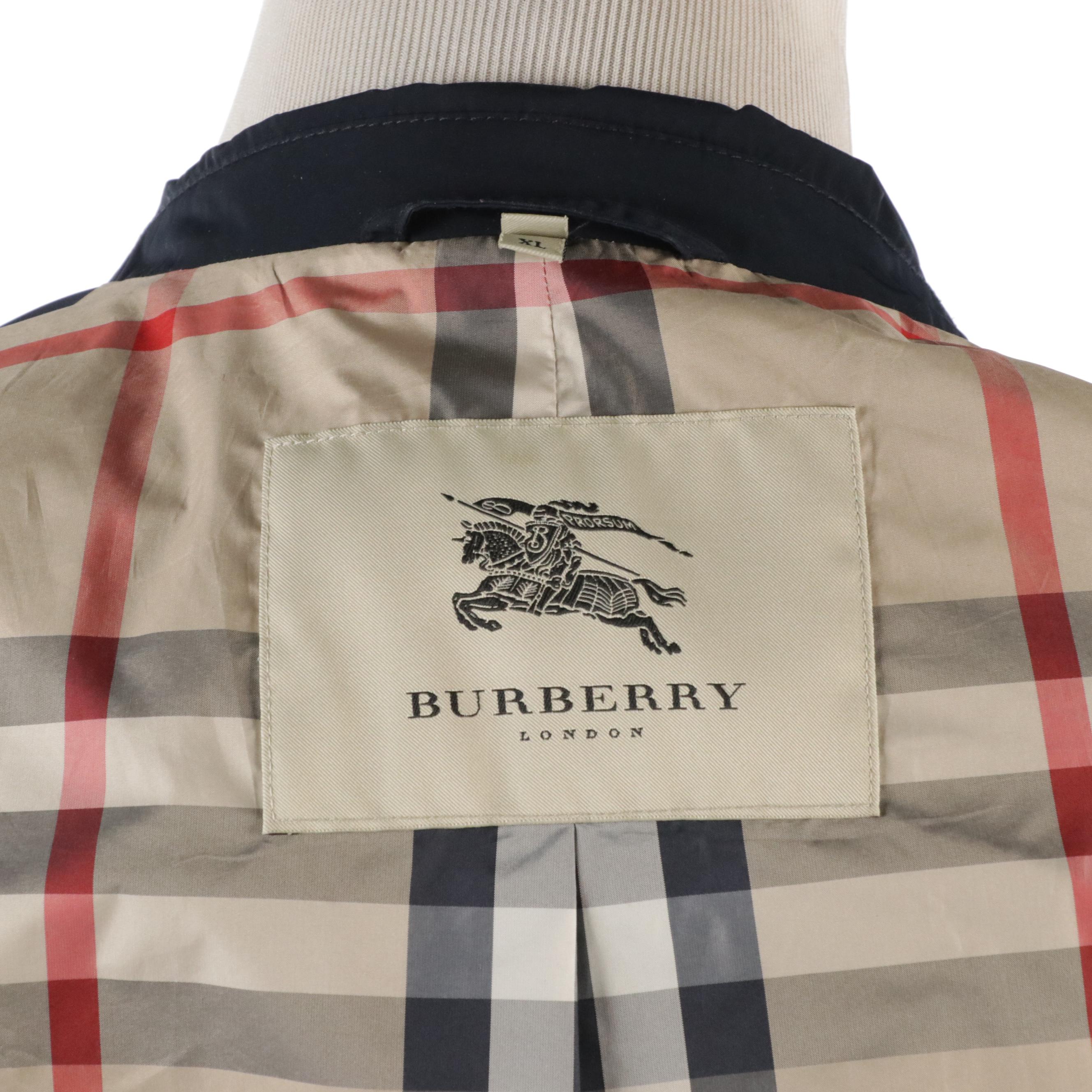 Men's Burberry Lightweight Three-Button Jacket
