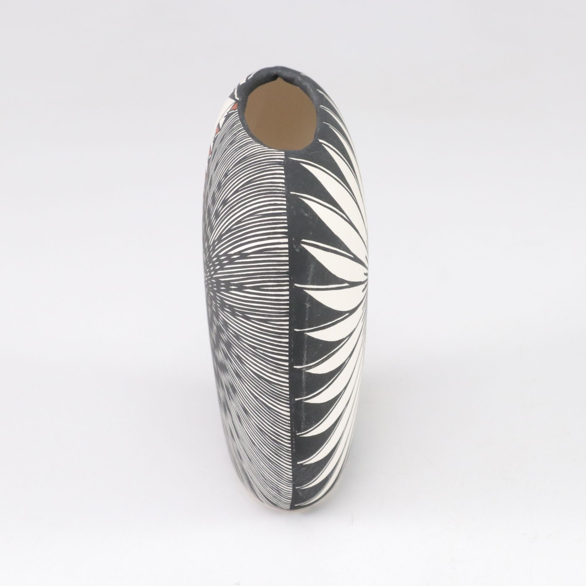 Handcrafted Acoma Pueblo Vase