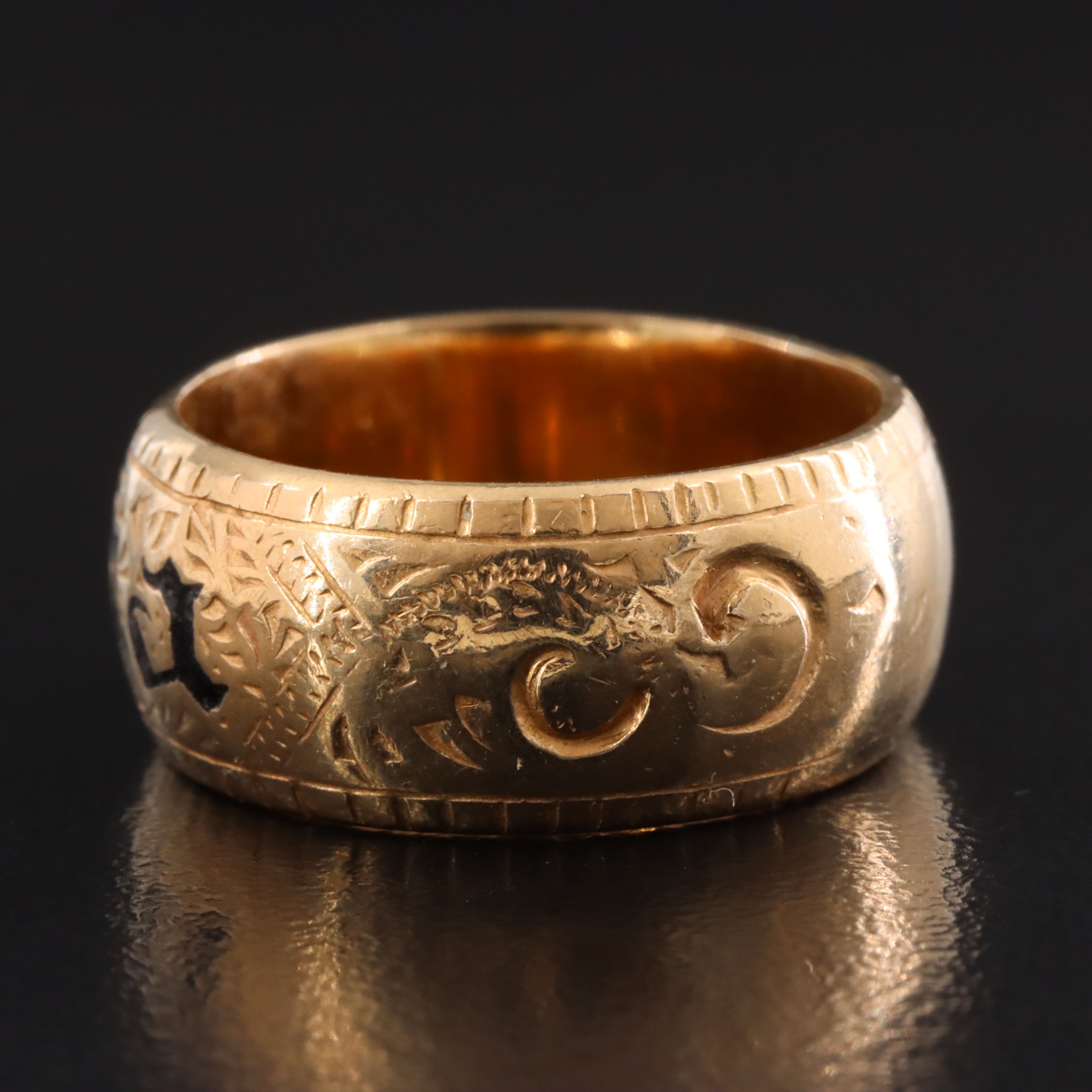 Vintage 14K Enamel Old English "Lina" Hand Engraved Band