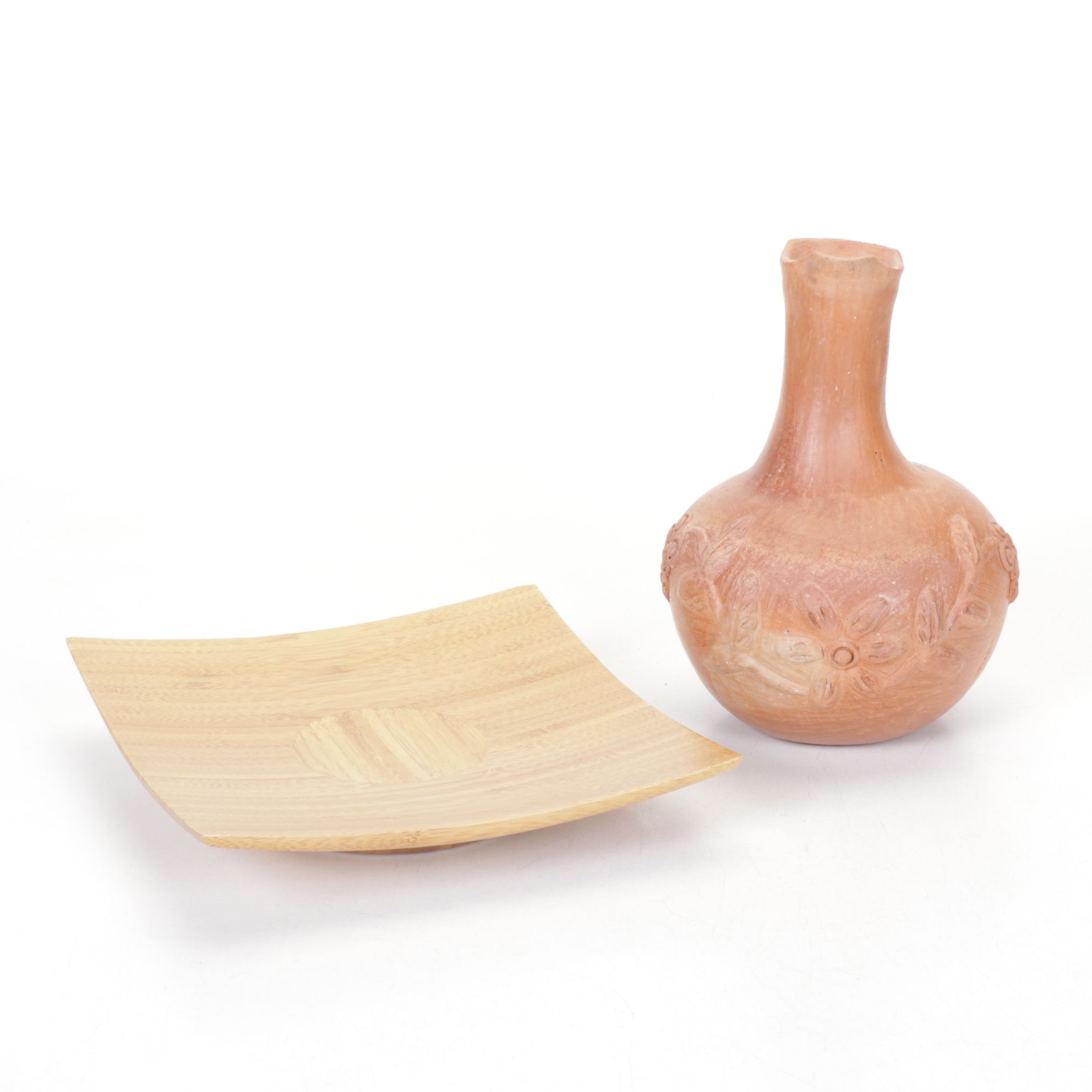 Handcrafted Terracotta Bottle Vase with Bamboo Platter