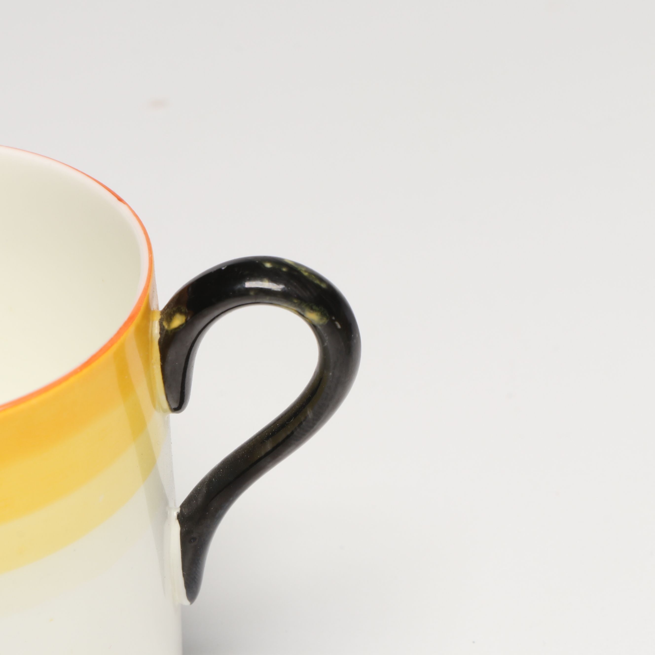 Wedgwood Art Deco Style Coffee Demitasse Cups and Saucers