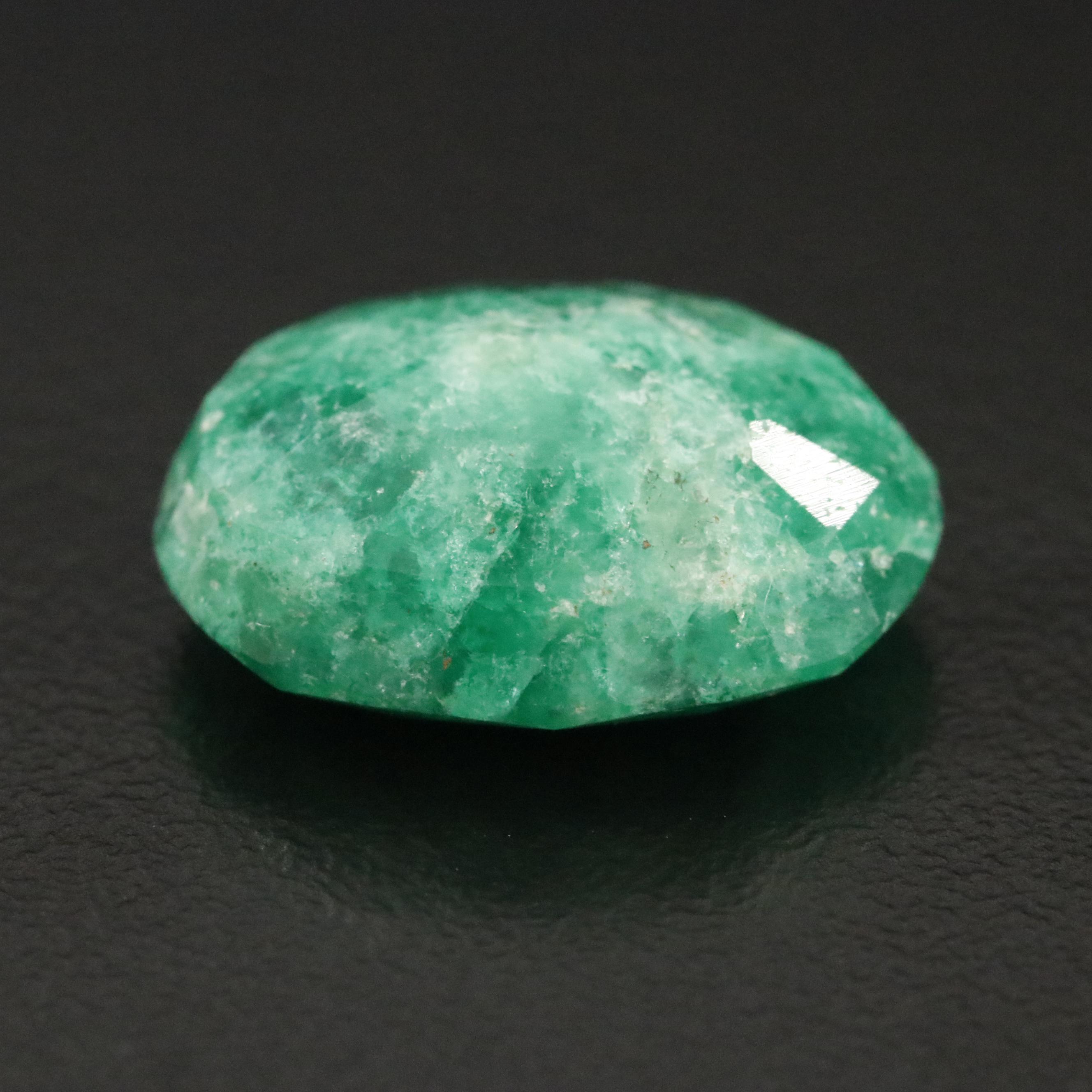 Loose 12.03 CT Emerald