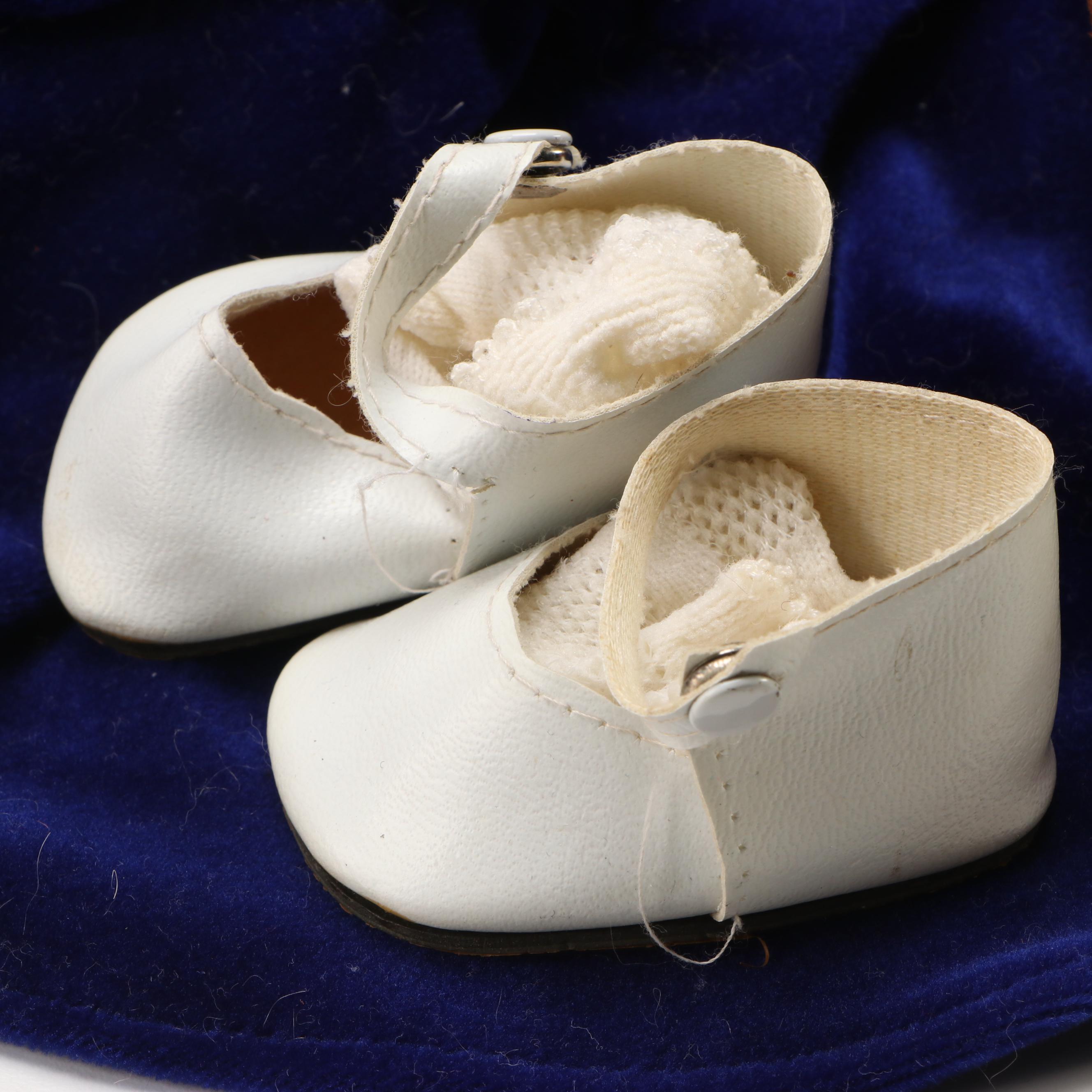 American Girl "Samantha" Doll with Metal Bed and Other Accessories