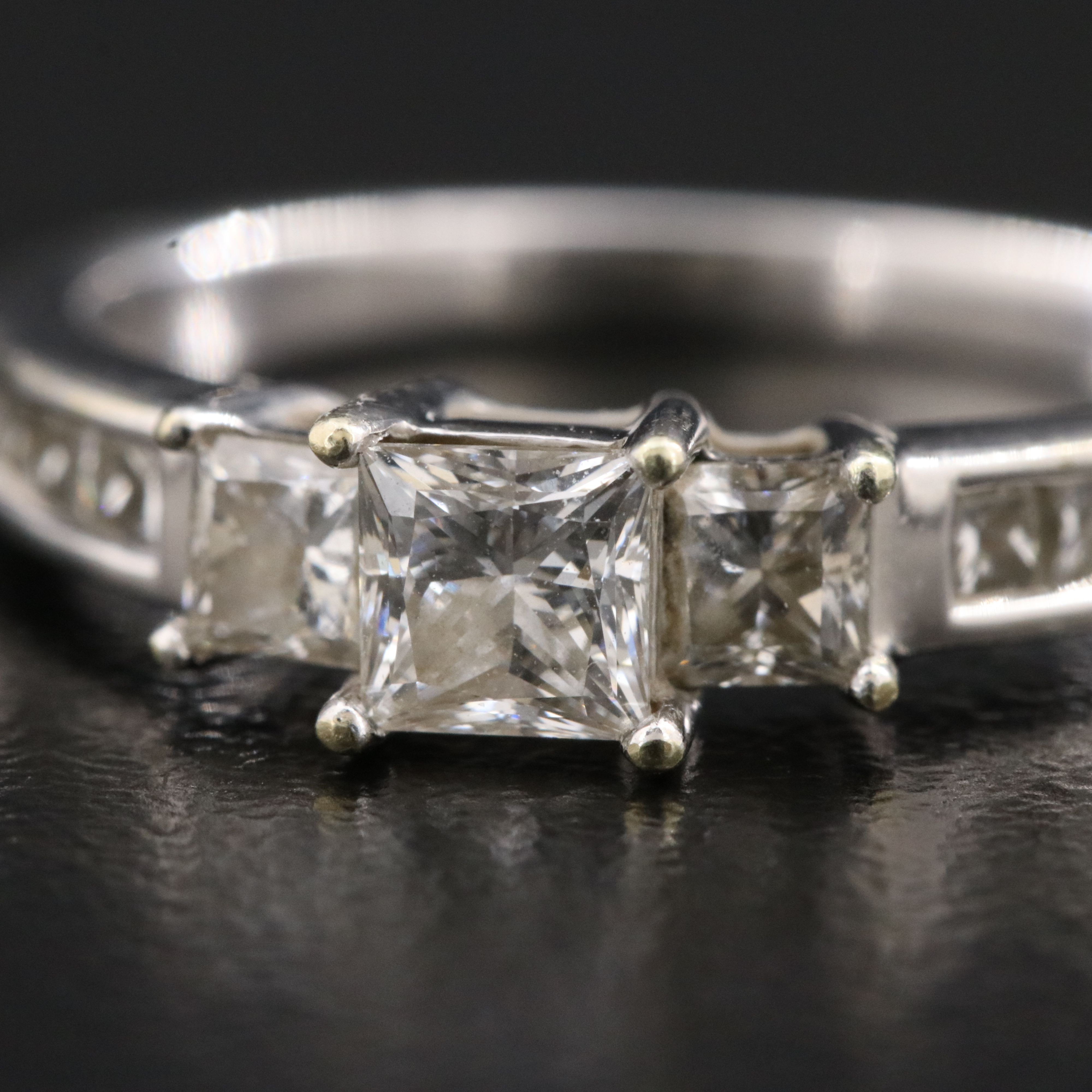 14K 0.84 CTW Lab Grown Diamond Ring