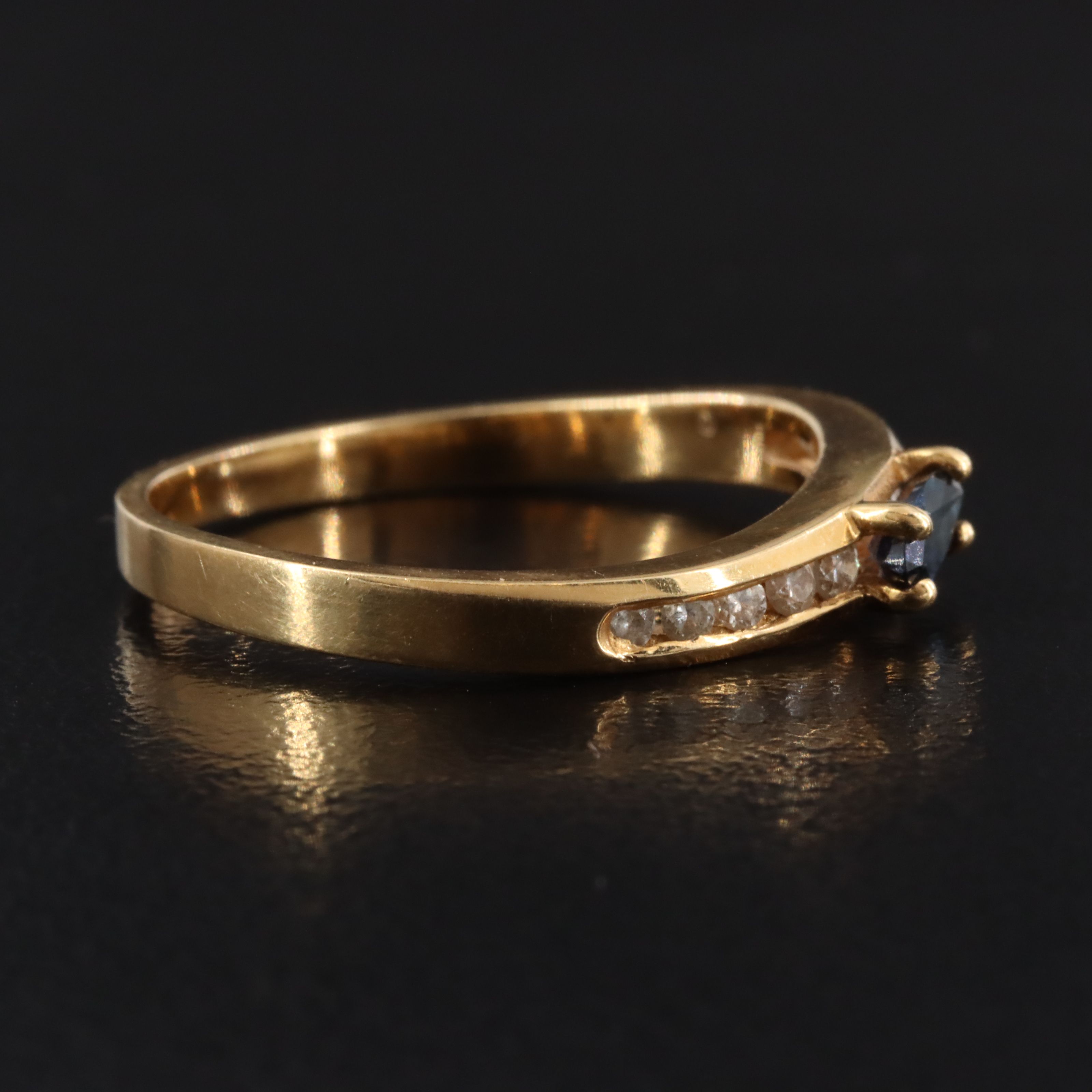 18K Sapphire and Diamond Wave Ring