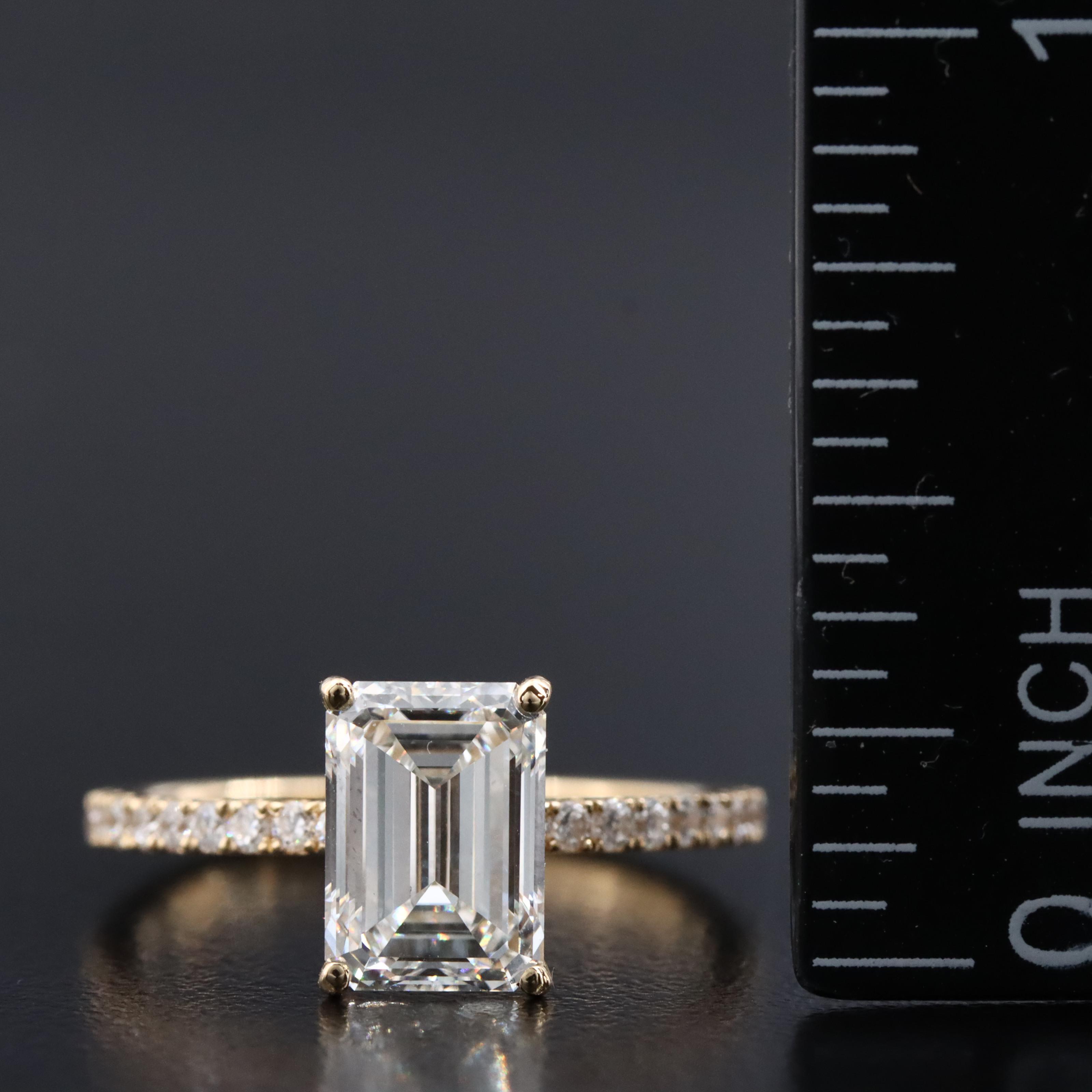 18K 2.24 CT Lab Grown Diamond Solitaire Ring with IGI Report