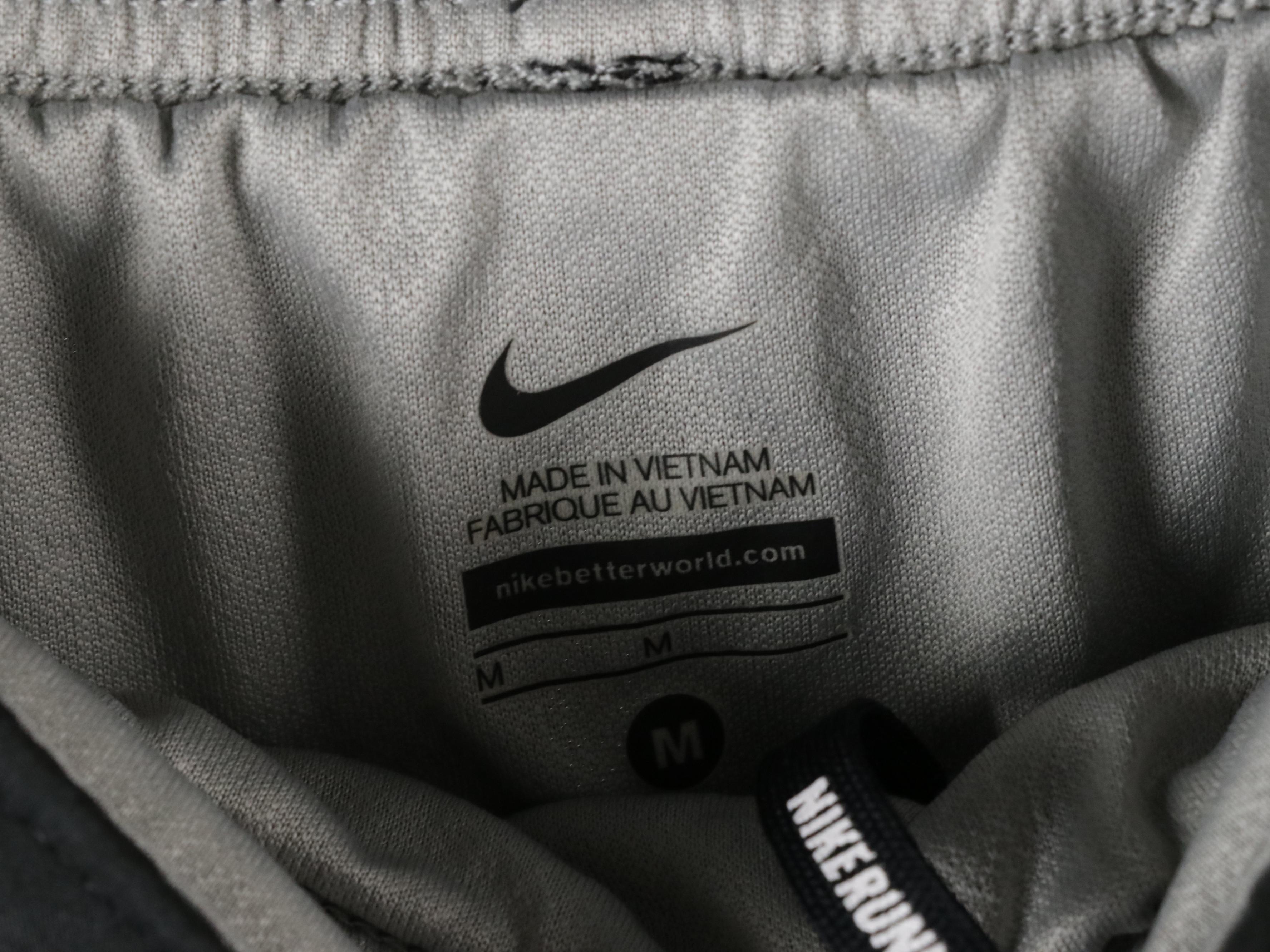 Men's O'Neill Short Wet Suit, Nike Dri-Fit Pullover, Other T-Shirts, Robes, More