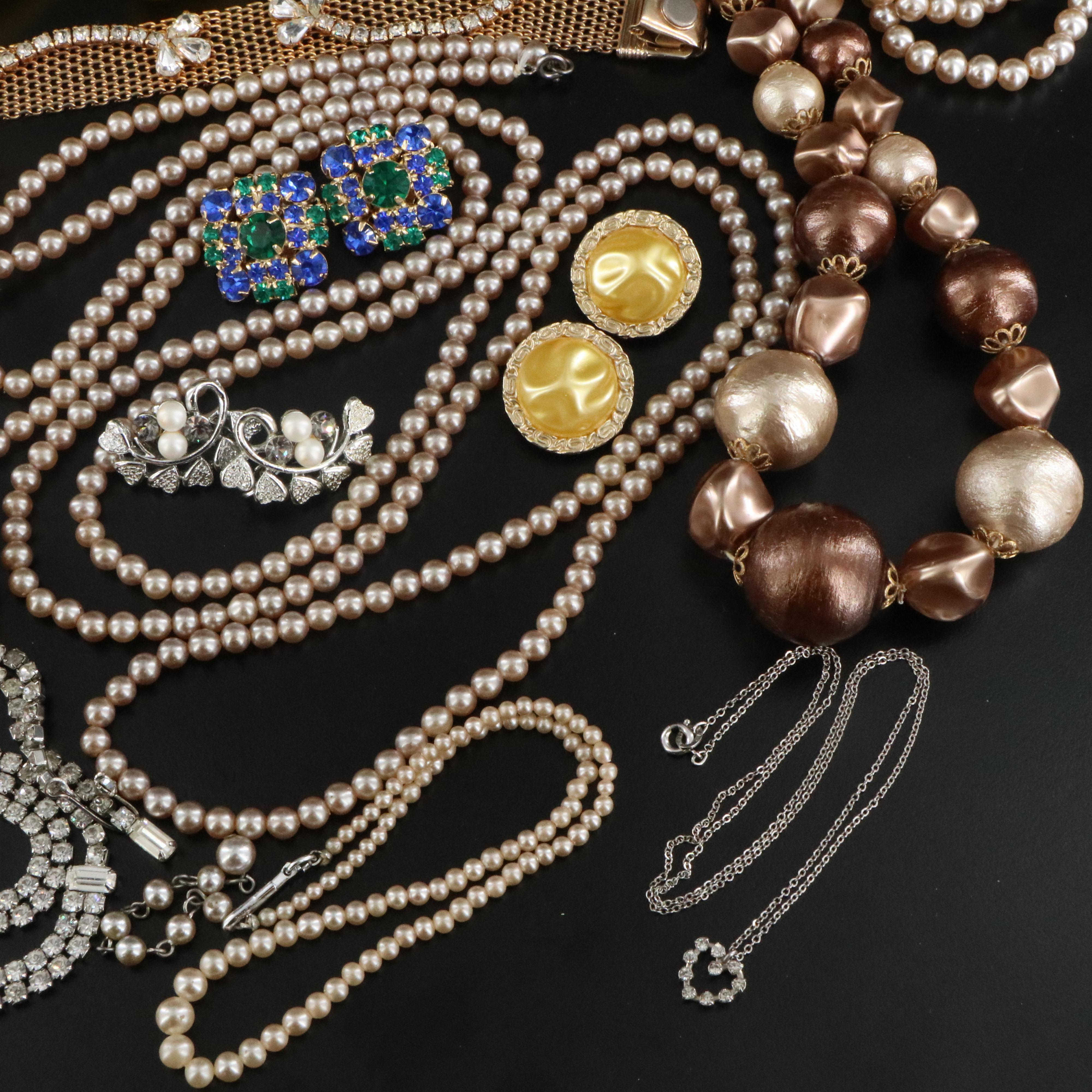 Krementz and Coro Featured in 1940s Costume Jewelry Collection