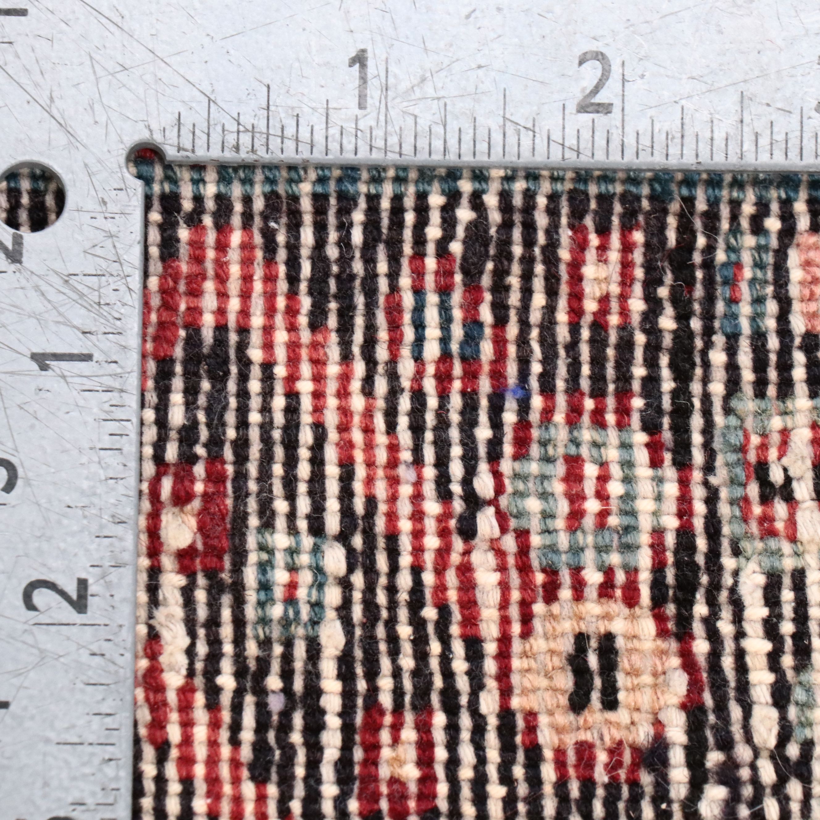 4'9 x 6'7 Hand-Knotted Persian Karaja Area Rug