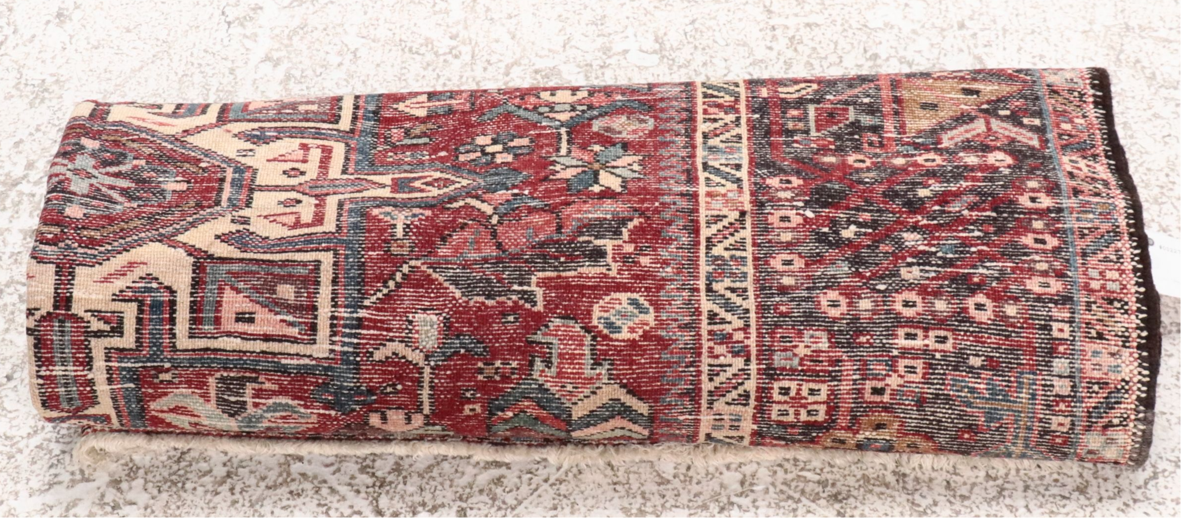 4'9 x 6'7 Hand-Knotted Persian Karaja Area Rug