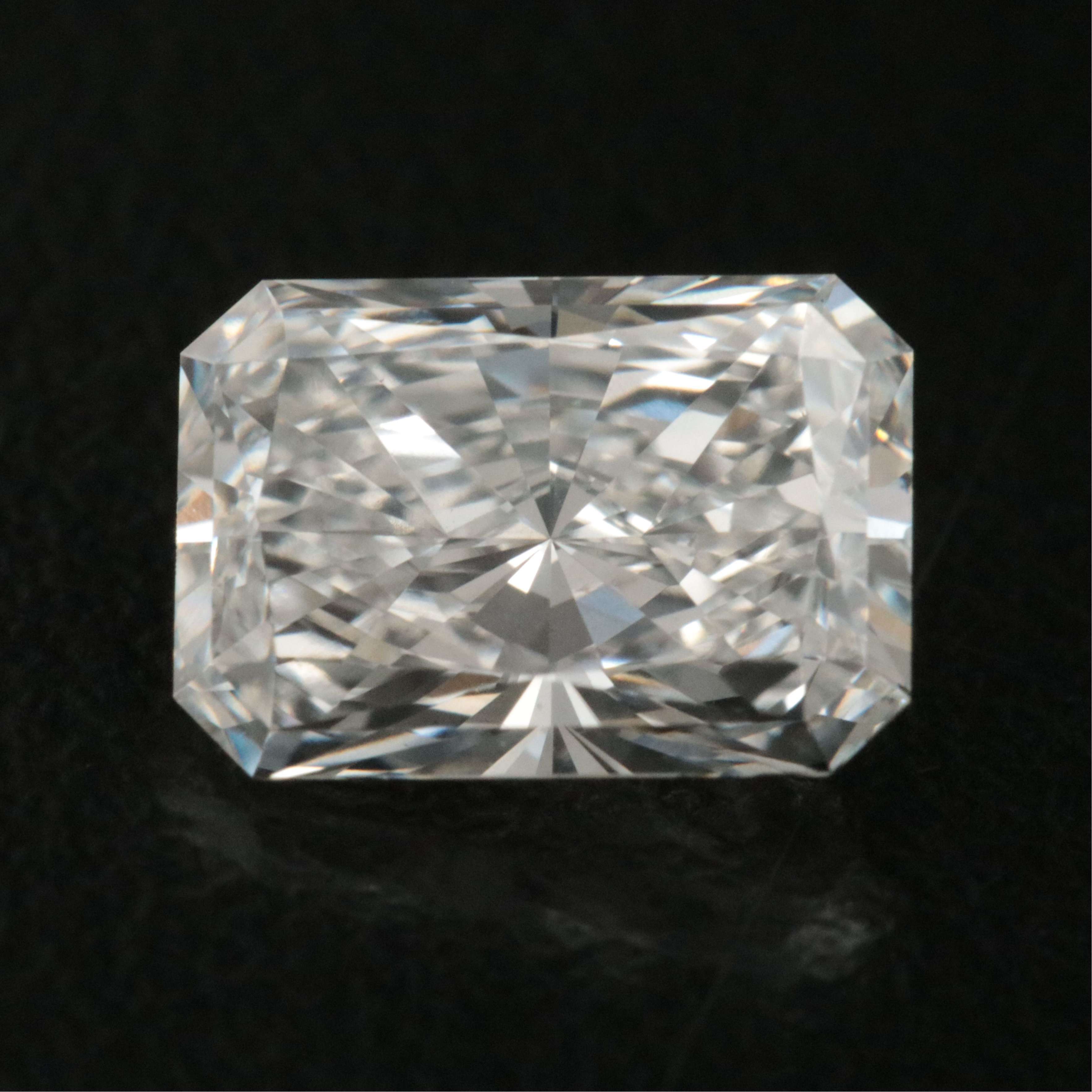 Loose 1.86 CT Lab Grown Diamond with IGI Report