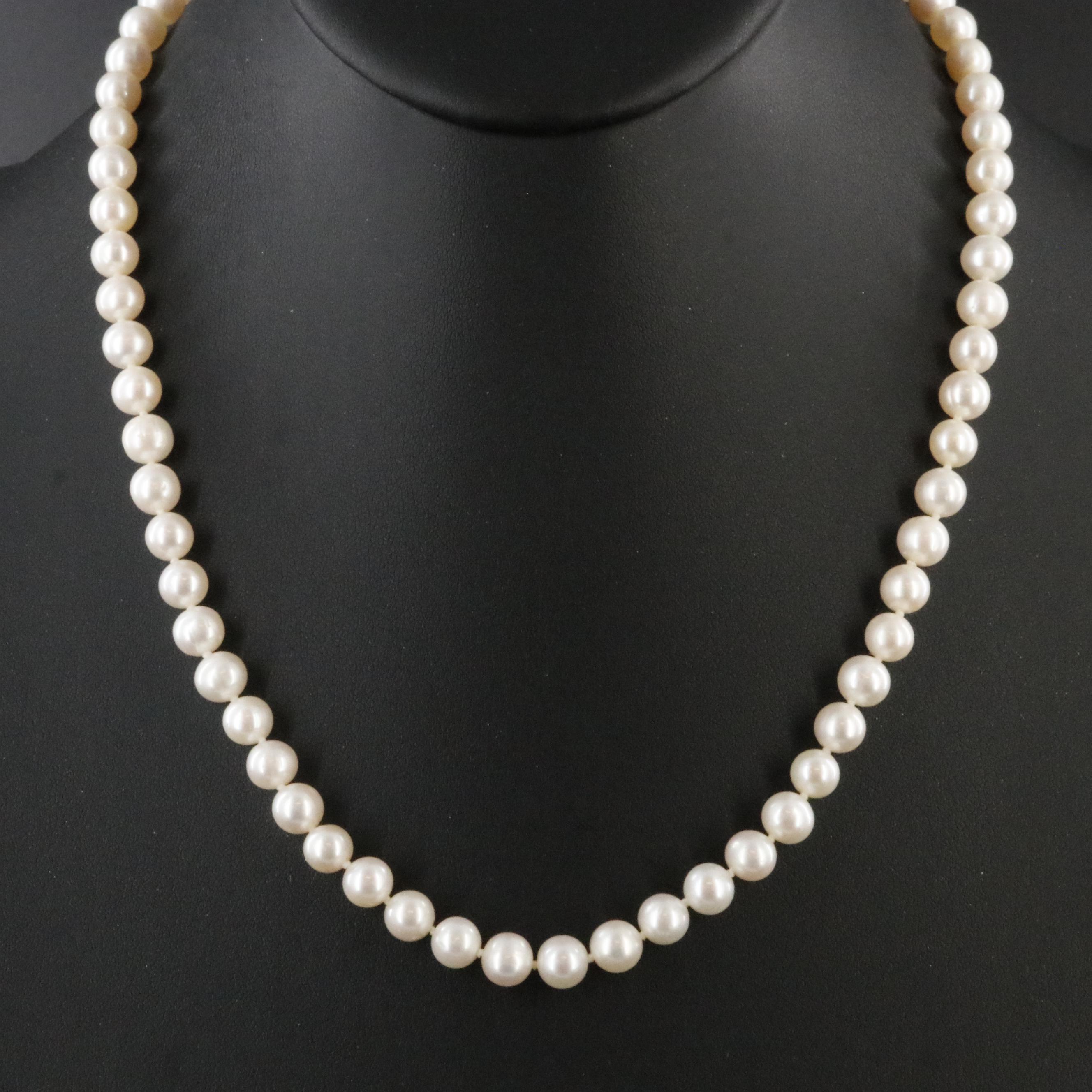 Pearl Necklace with 14K Clasp