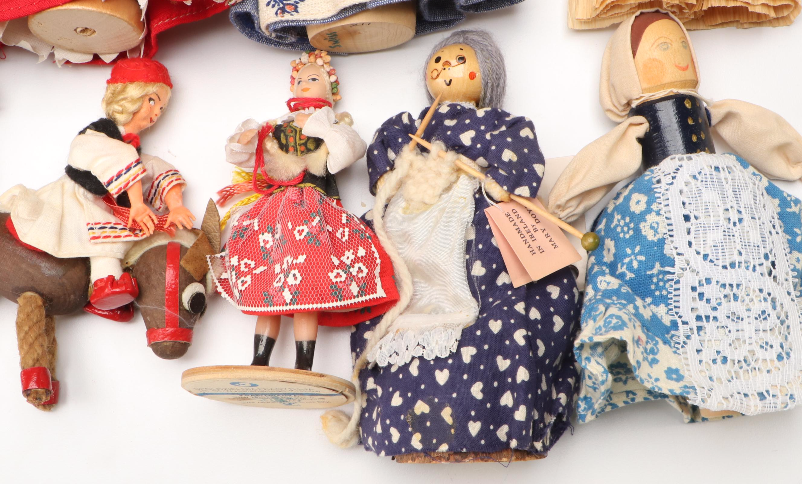 Maggie's Mountain Crafts Corn Husk Doll with Other Marionettes and Spool Doll