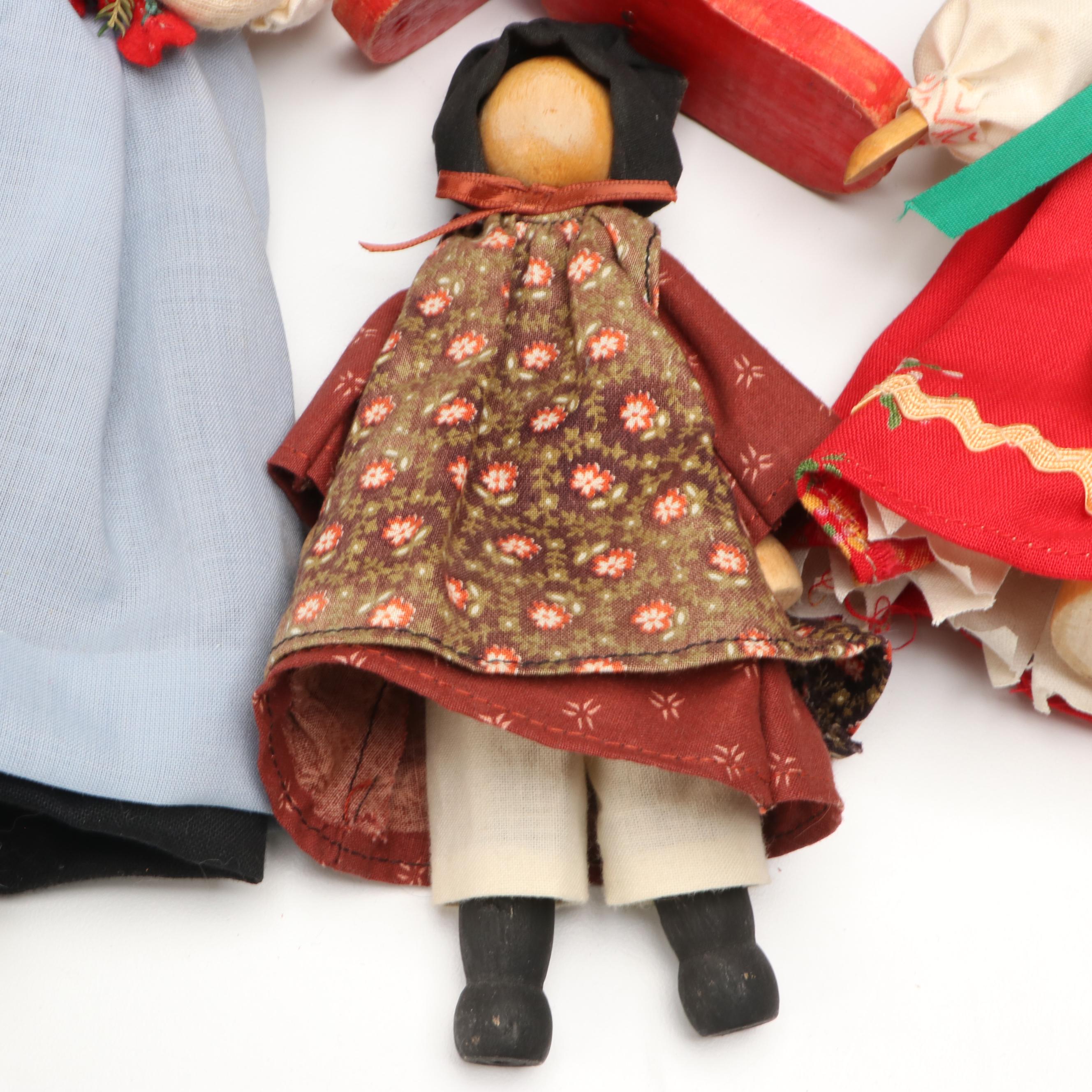 Maggie's Mountain Crafts Corn Husk Doll with Other Marionettes and Spool Doll