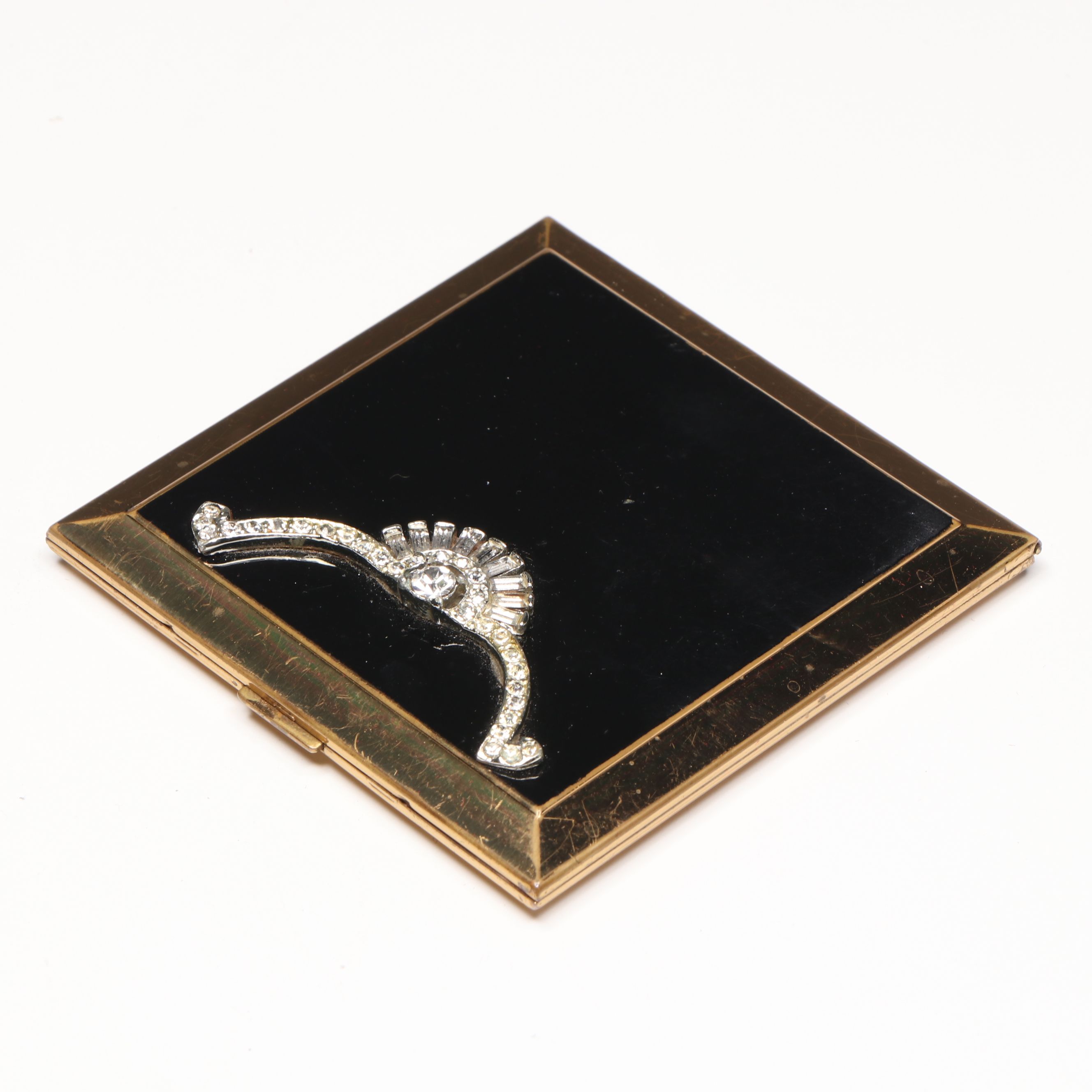 Volupté Makeup Compact