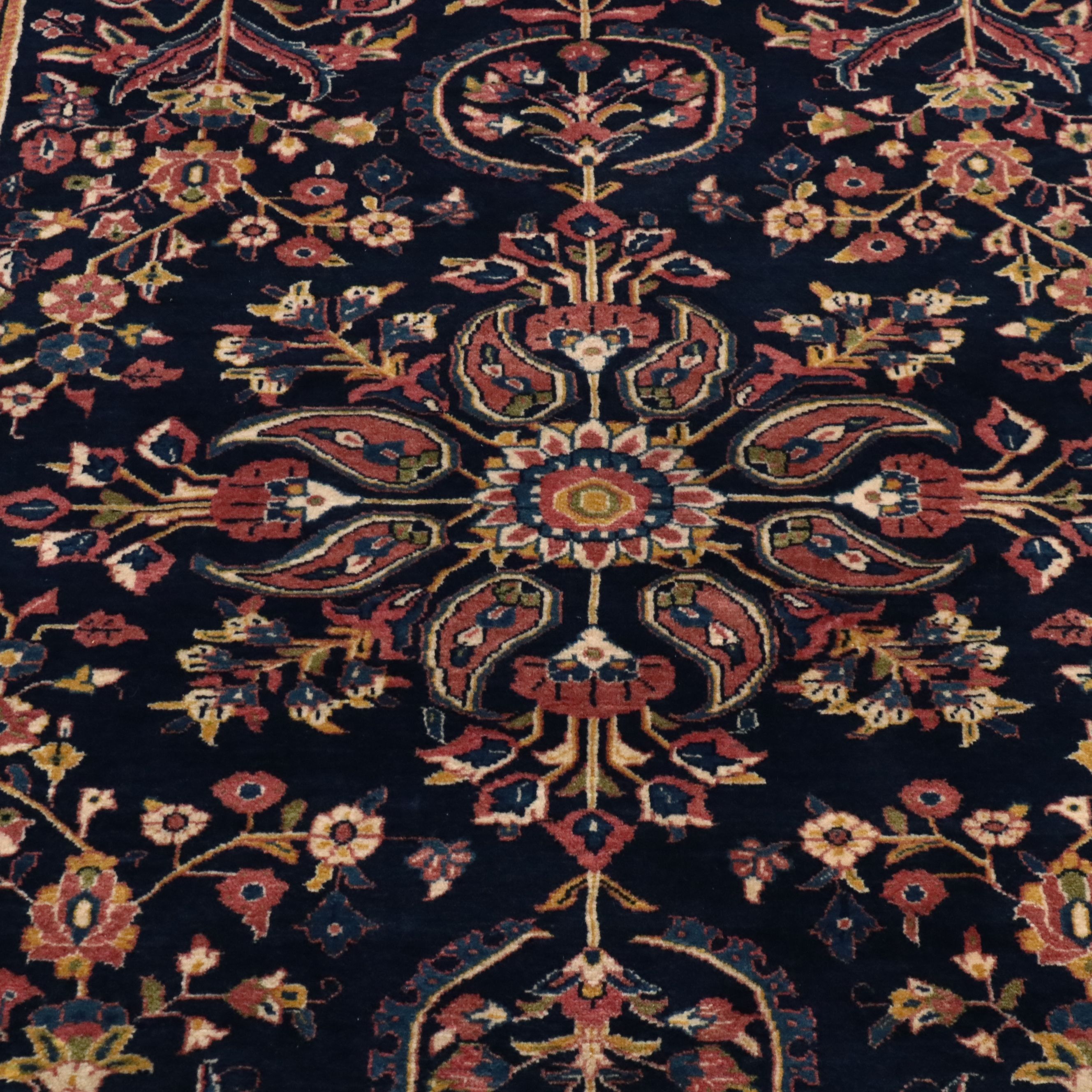 4'9 x 6'8 Hand-Knotted Persian Sarouk Area Rug