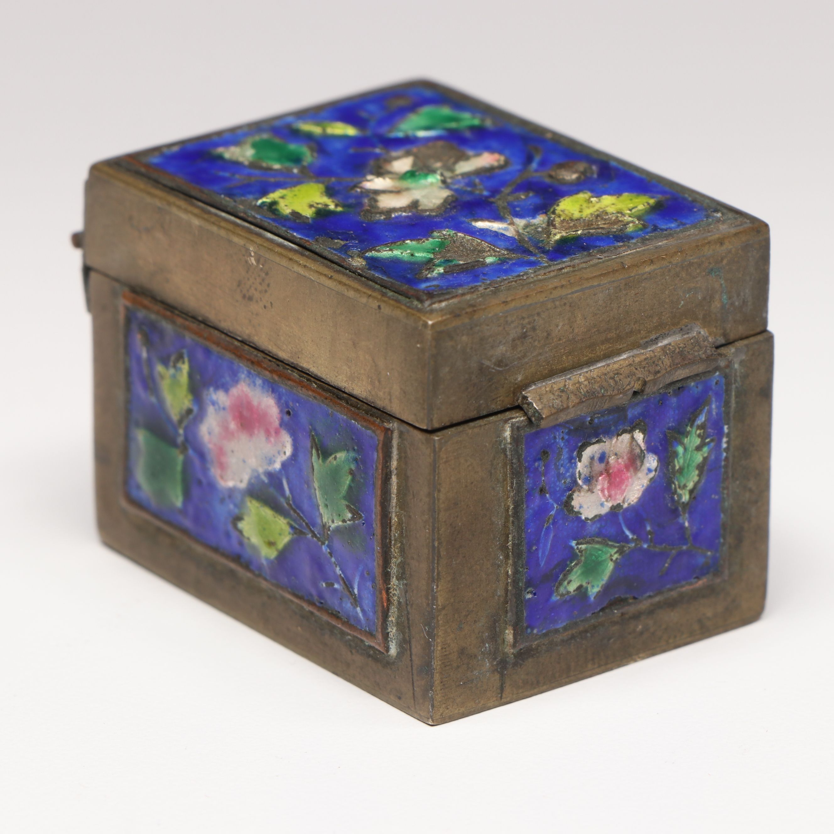 Chinese Cloisonné Enamel Decorative Boxes