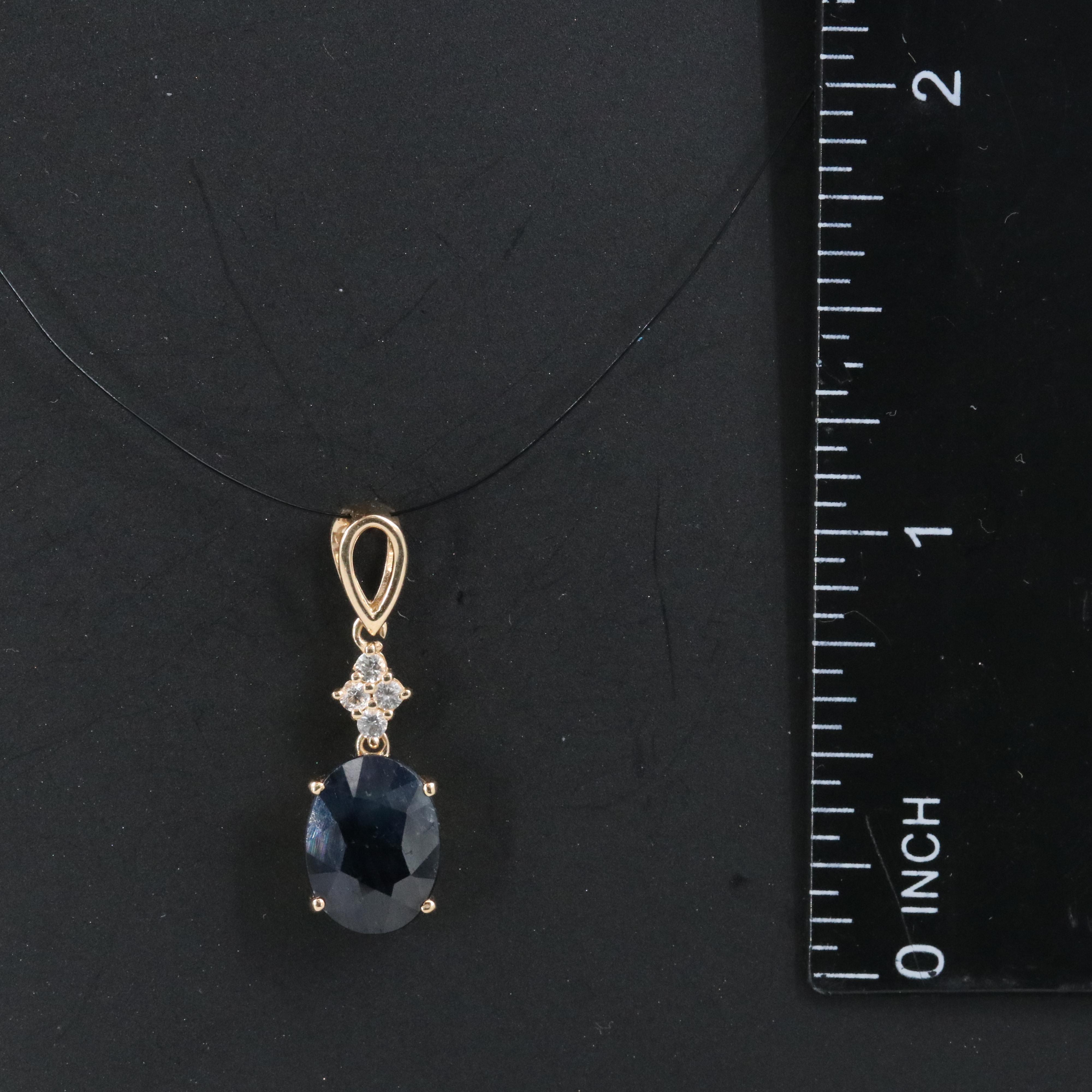 14K 2.60 CT Sapphire and White Sapphire Pendant with IGI Jewelry Report