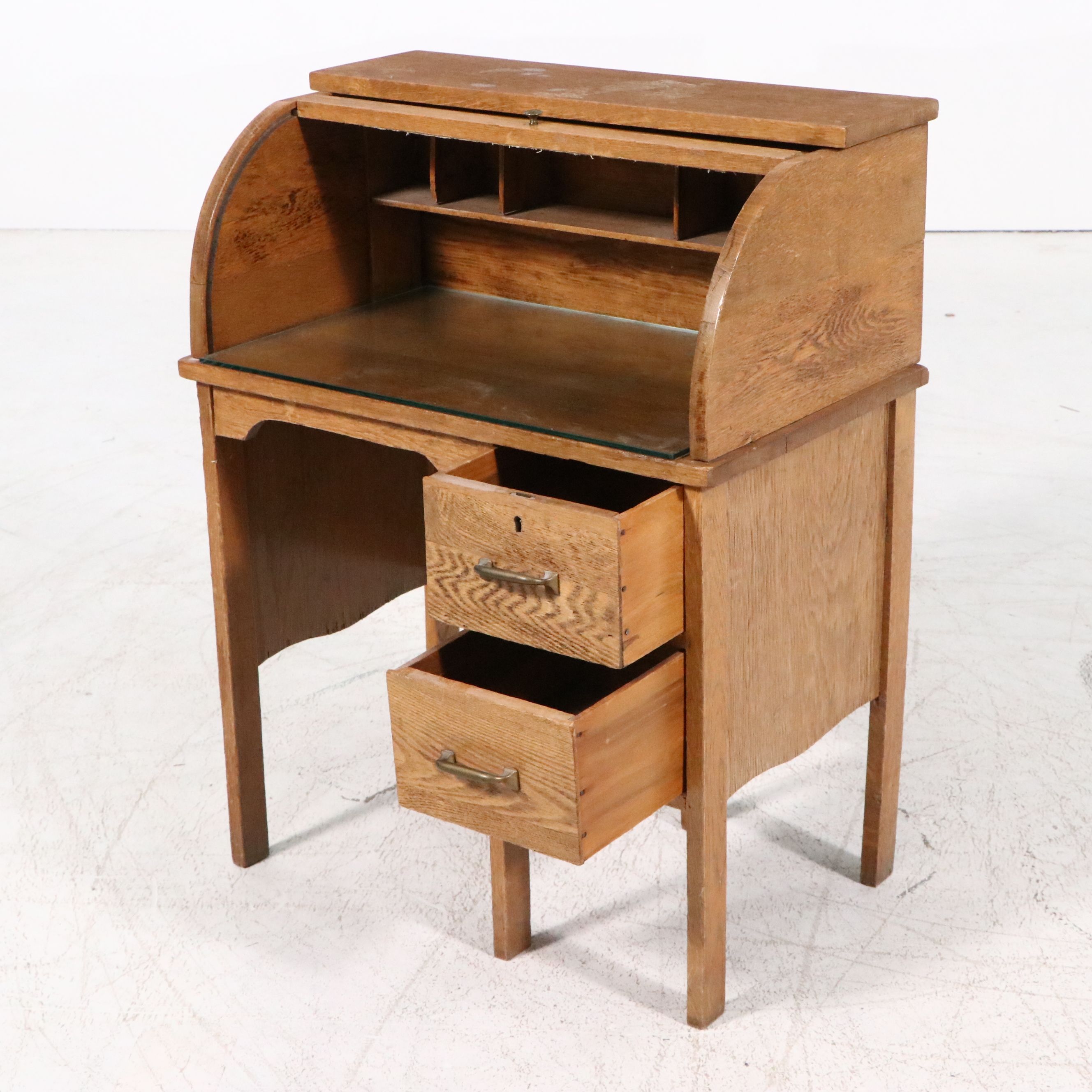 American Oak Roll-Top Desk, Early to Mid-20th Century